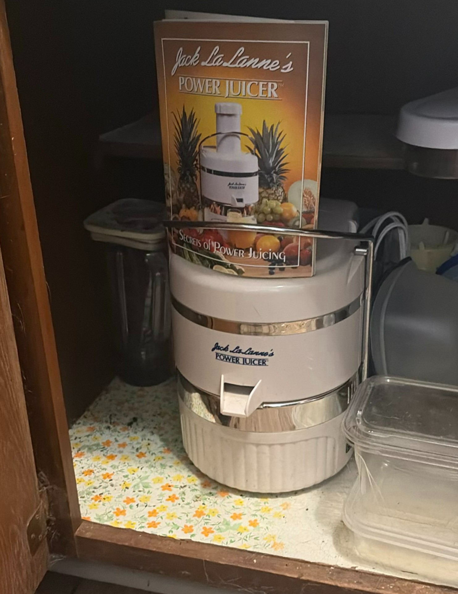 Power Juicer with Plastic Storage Containers - image 1 of 6