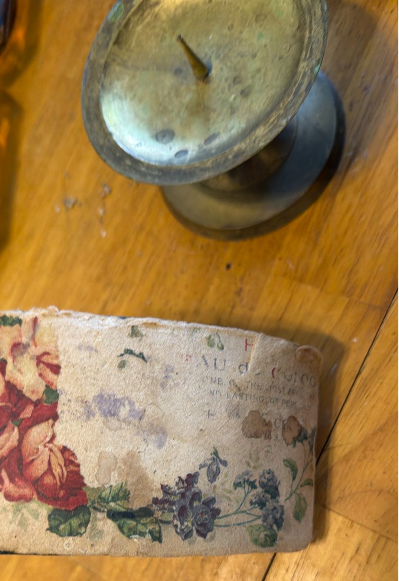 Assorted vintage glass, décor, and a miniature sewing machine - image 8 of 9