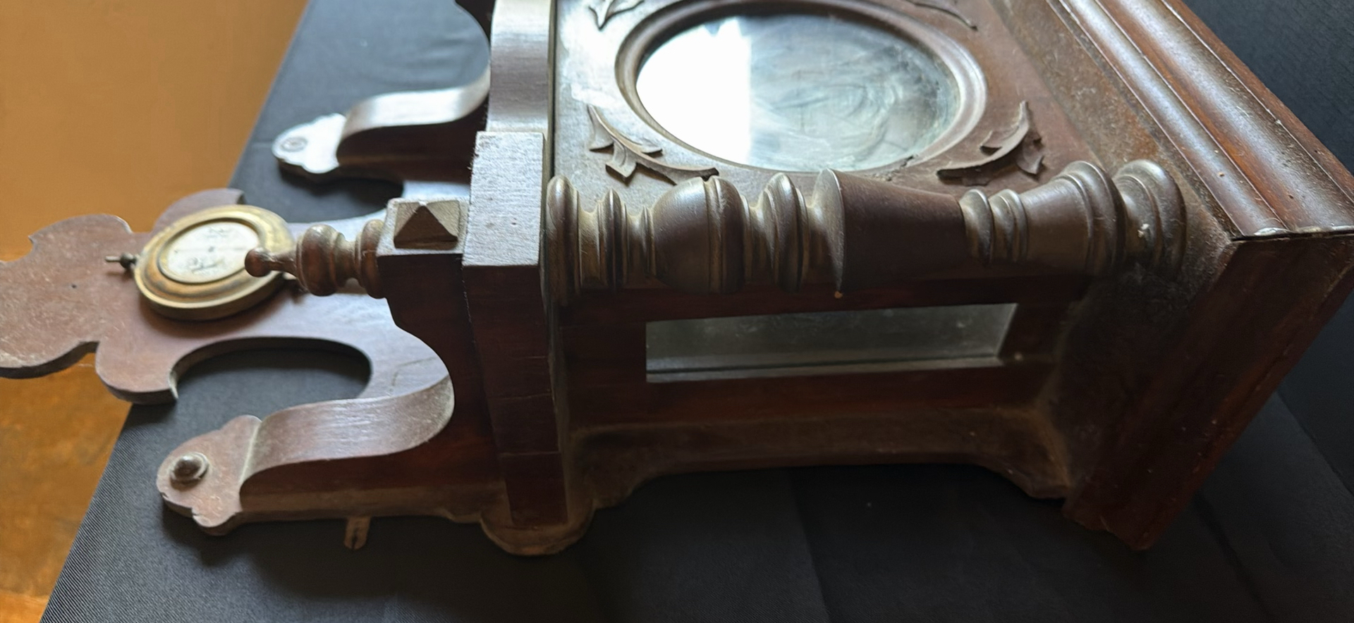 Antique carved wooden pendulum wall clock - image 4 of 5