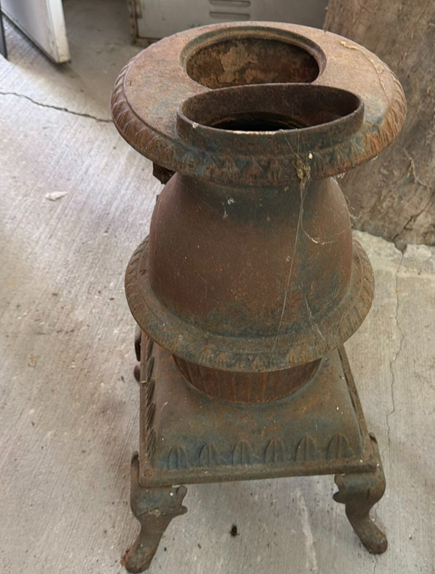 Antique cast-iron pot-bellied stove - image 5 of 5