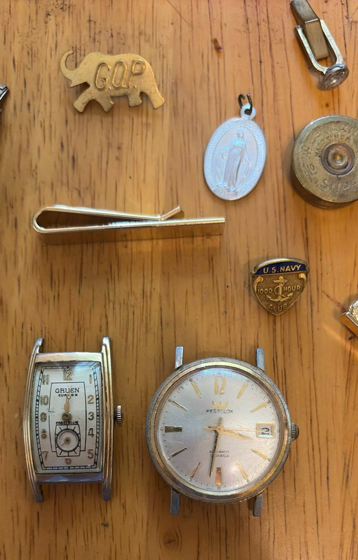 Assorted vintage watches and related jewelry and parts - image 3 of 7