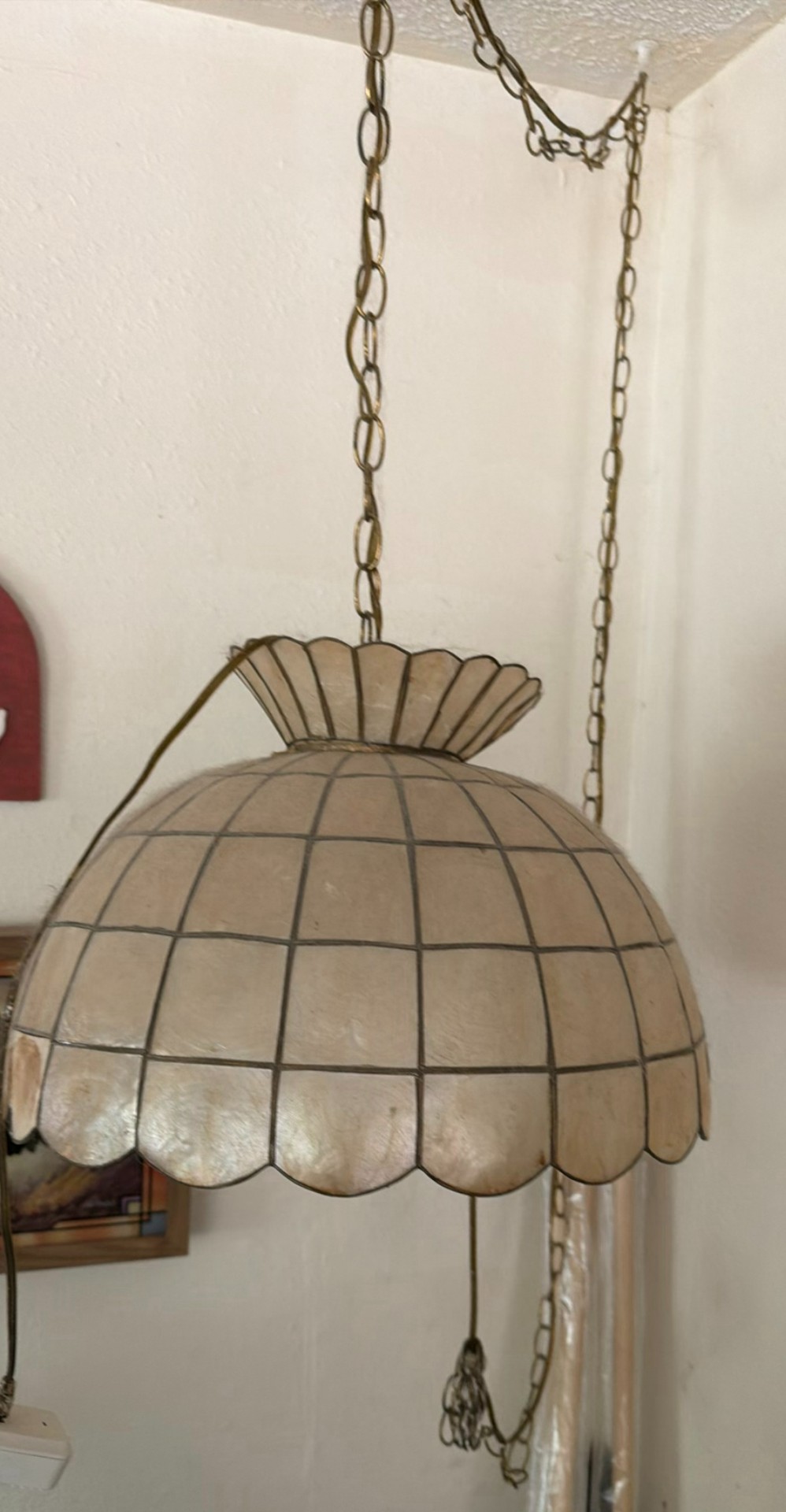 Hanging scalloped glass pendant lamp - image 1 of 4