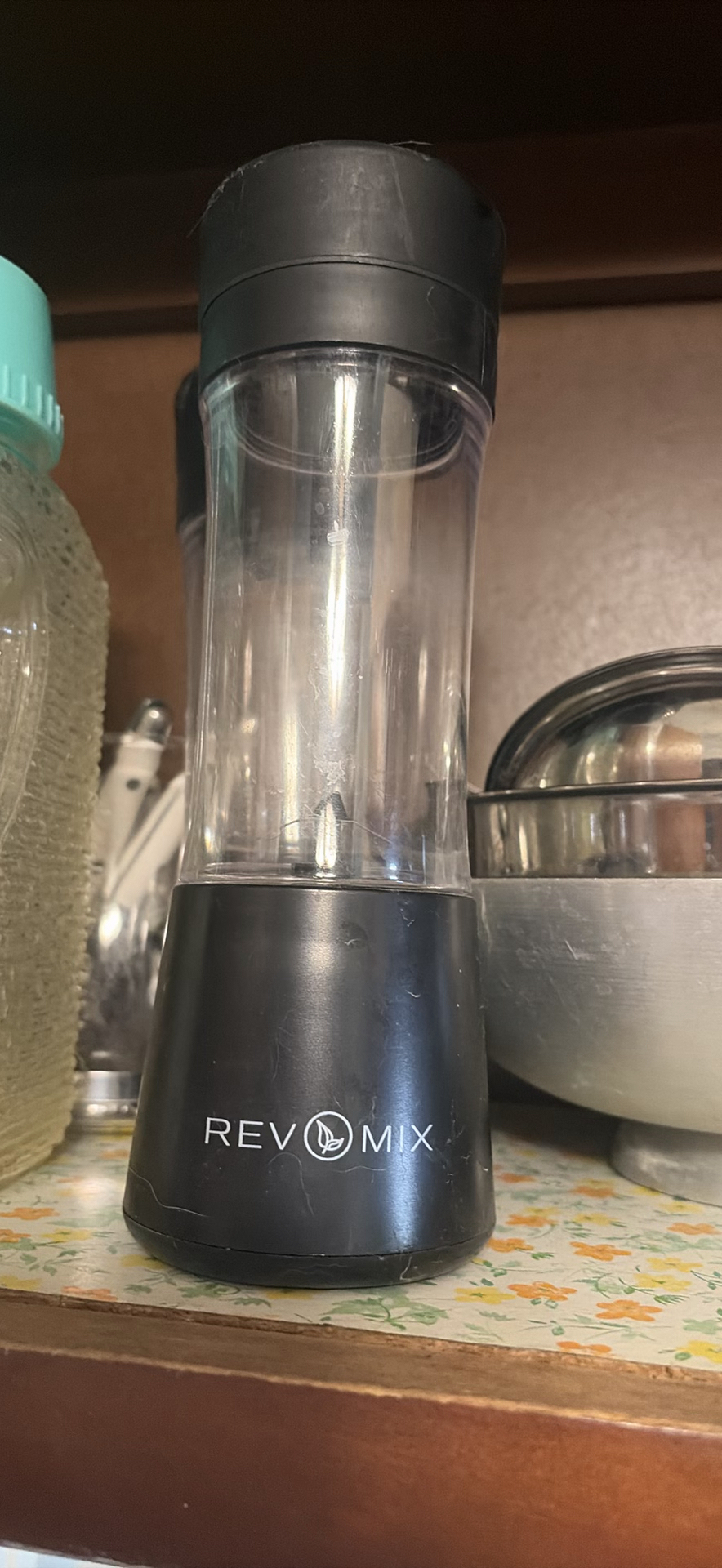 Revomix blenders and glassware - image 4 of 8