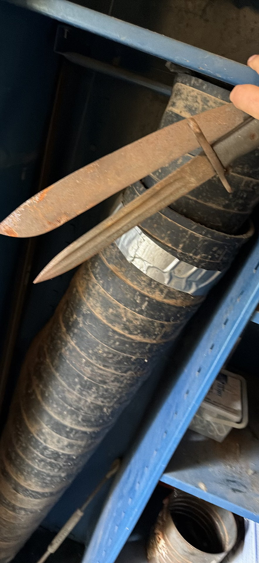 Blue metal cabinet with gas cylinder, helmet and assorted workshop items - image 6 of 6