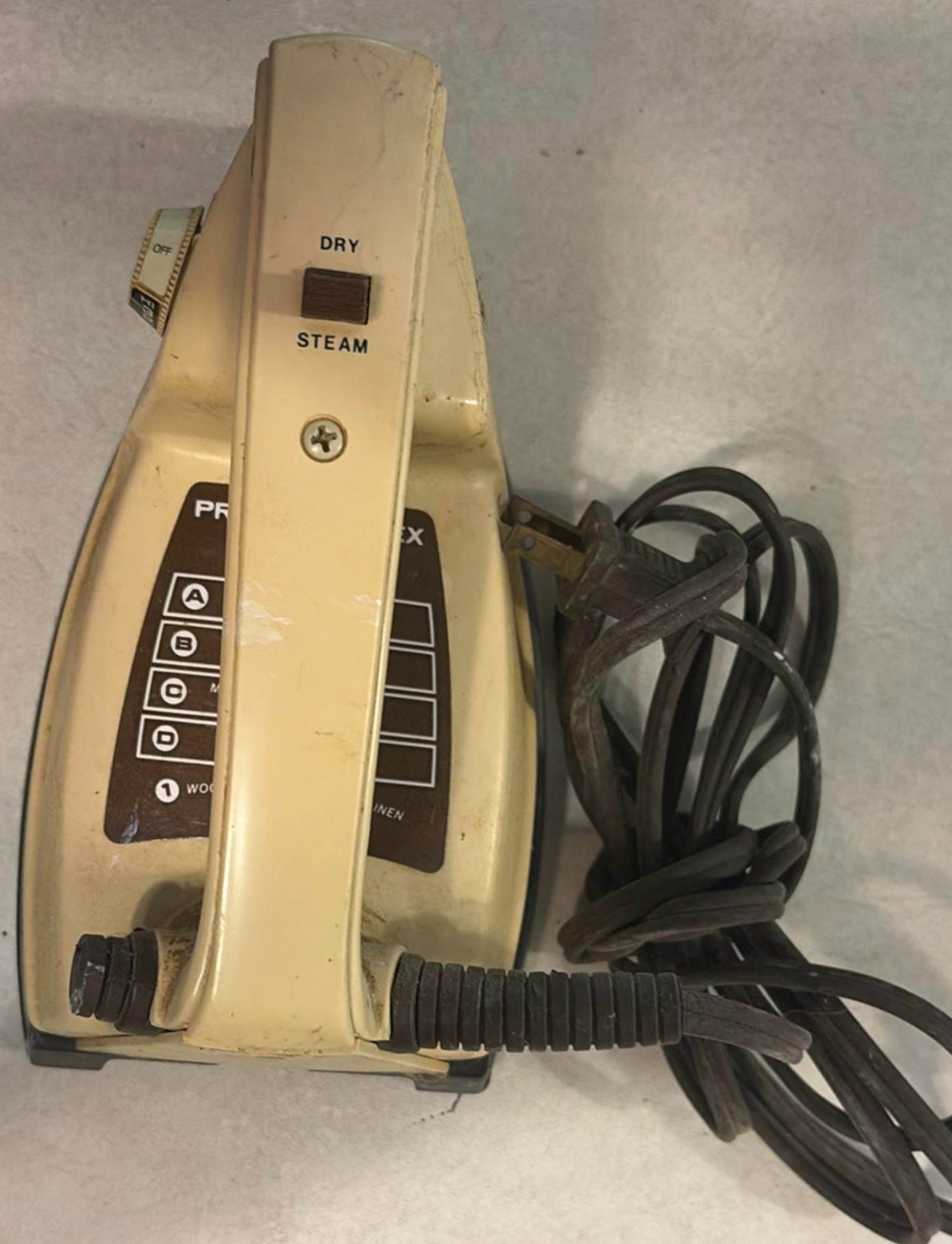 Toaster, Mini-Prep Chopper/Grinder, Small Pressure Cooker, and Iron - image 15 of 16