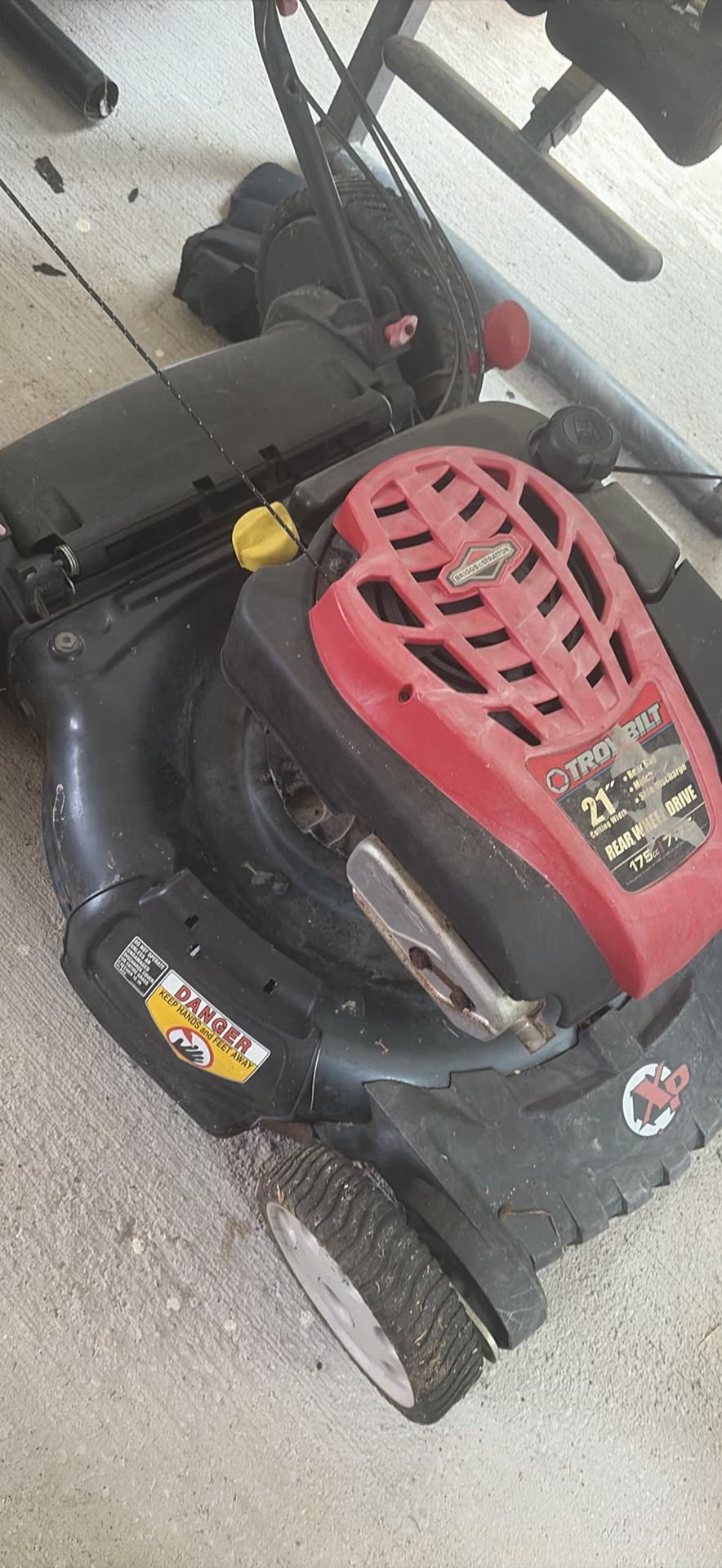 Gas-powered Troy-Bilt 21-inch lawn mower - image 3 of 5