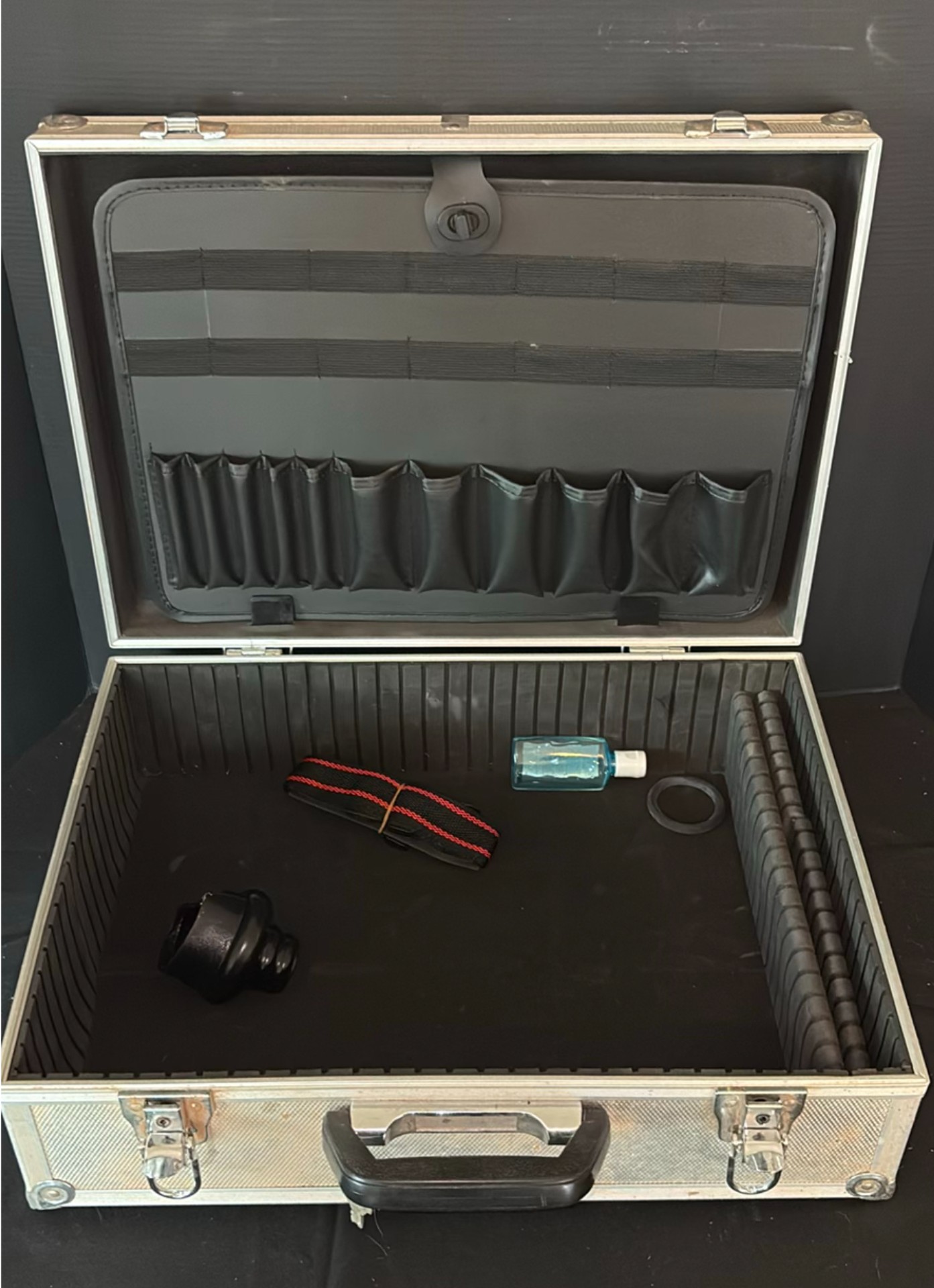 Assorted household items including lighting, furniture, luggage, fitness gear, and decor - image 14 of 16