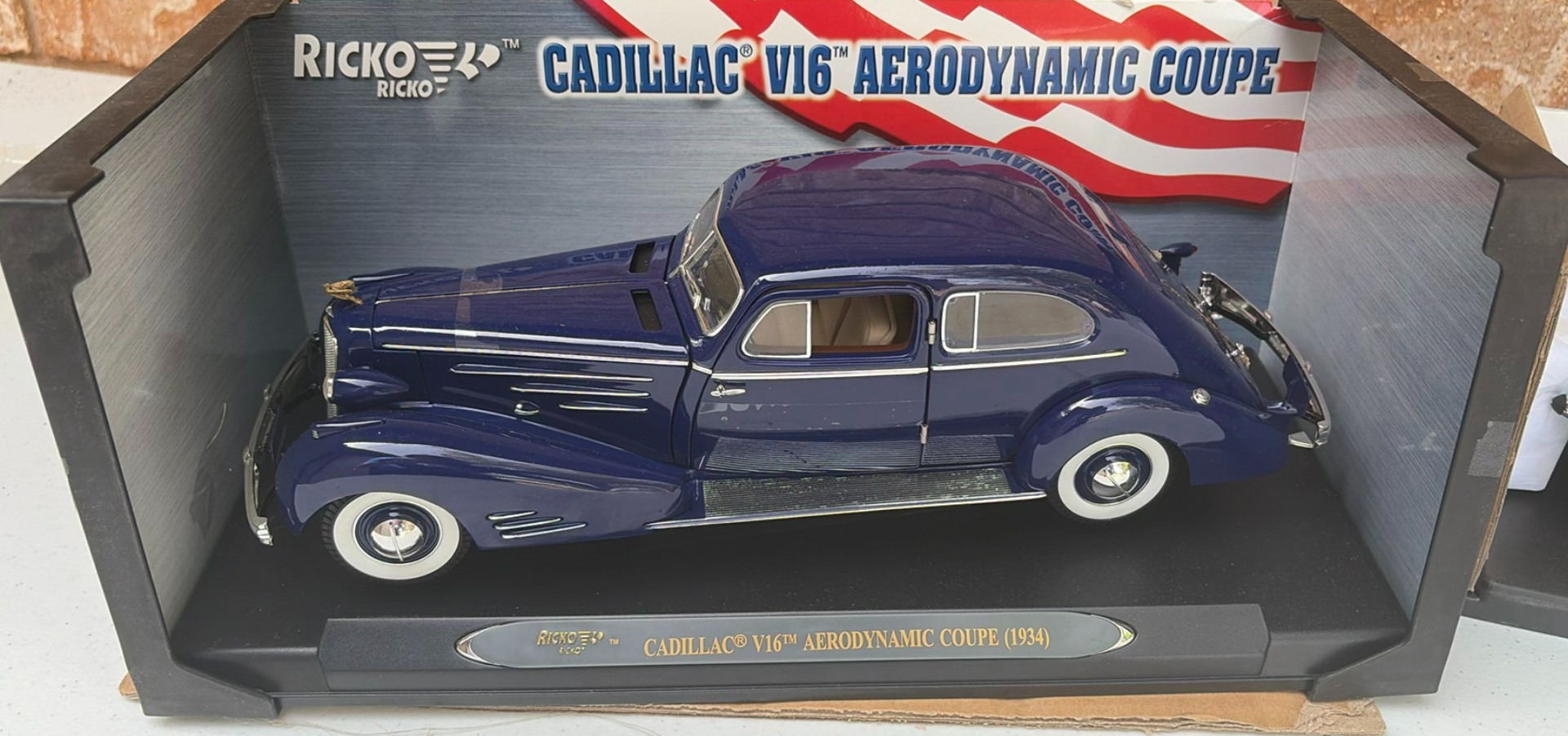 Vintage die-cast car models and a Hemmings promotional van - image 2 of 5