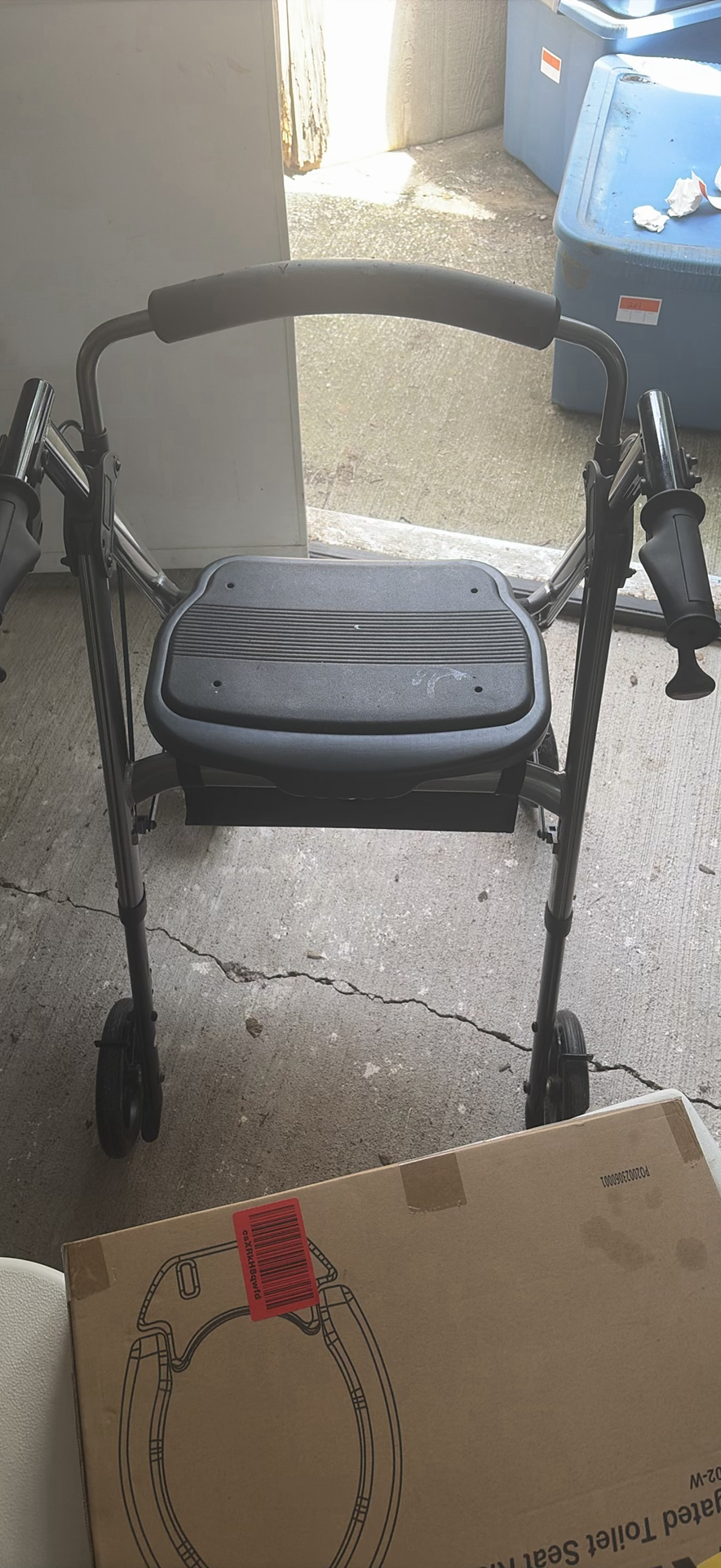 Rollator walker with seating, stools, and toilet seat riser box - image 5 of 9