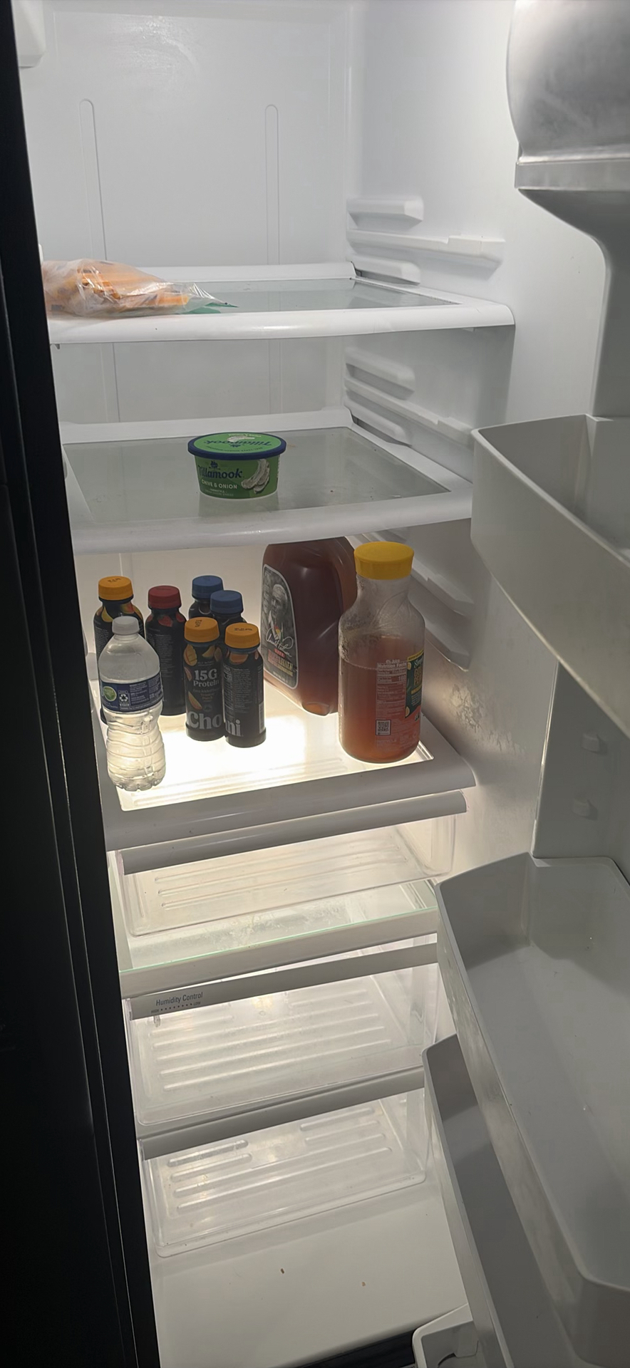Whirlpool side-by-side refrigerator with ice and water dispenser - image 7 of 9