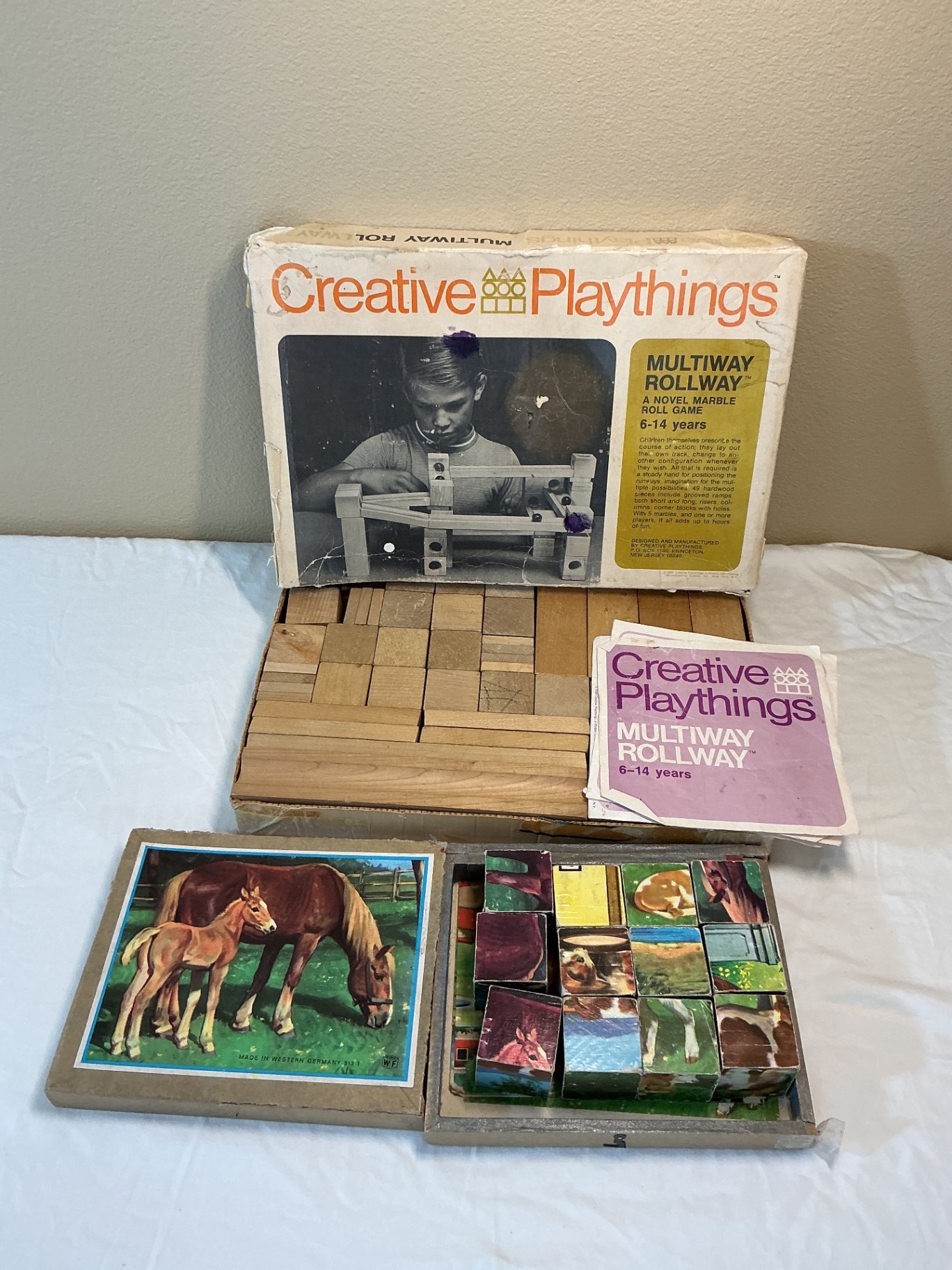 Vintage children's toys and learning games - image 8 of 9