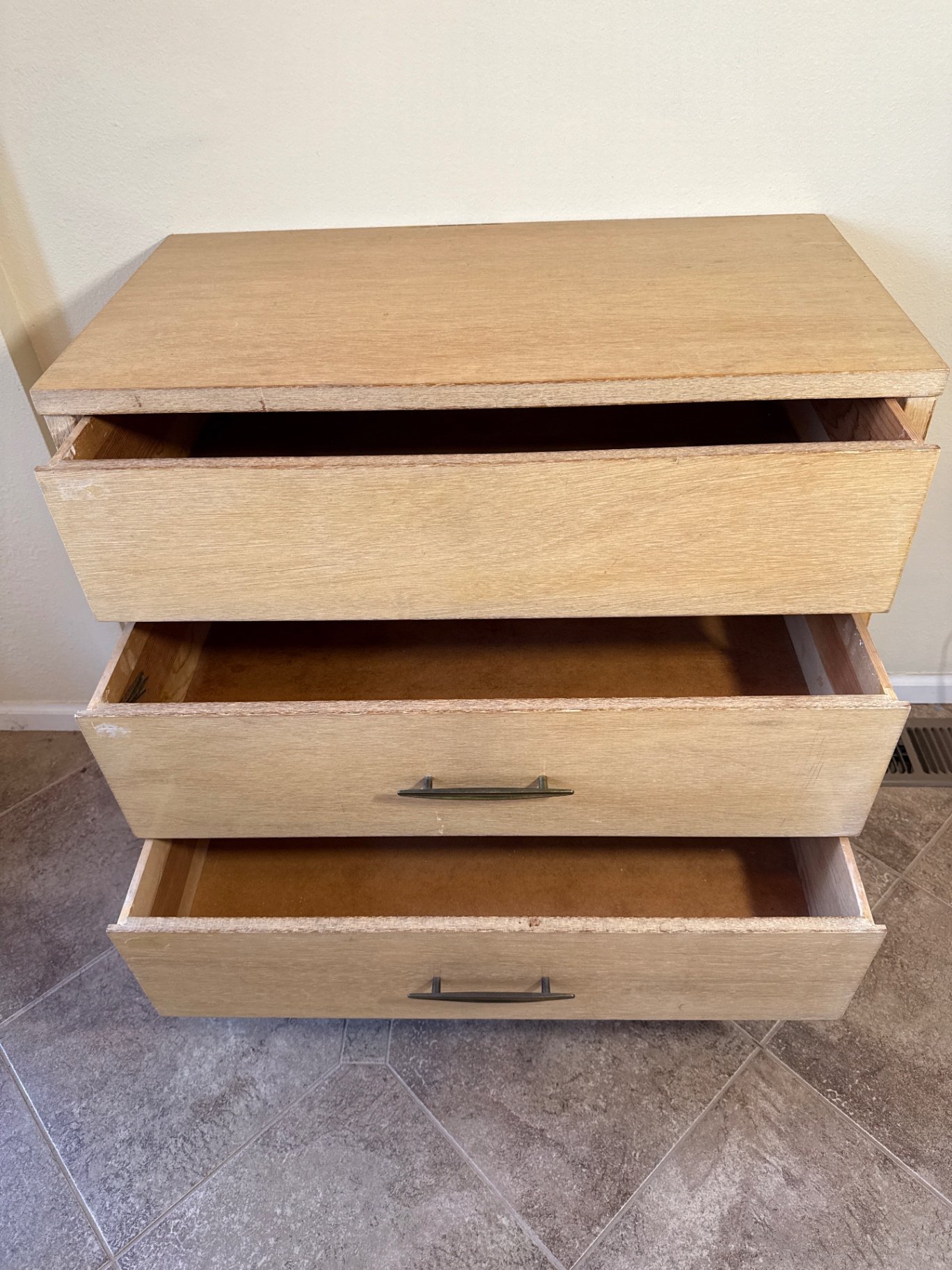 MCM Light oak veneer 3-drawer dresser with tapered legs - image 3 of 5