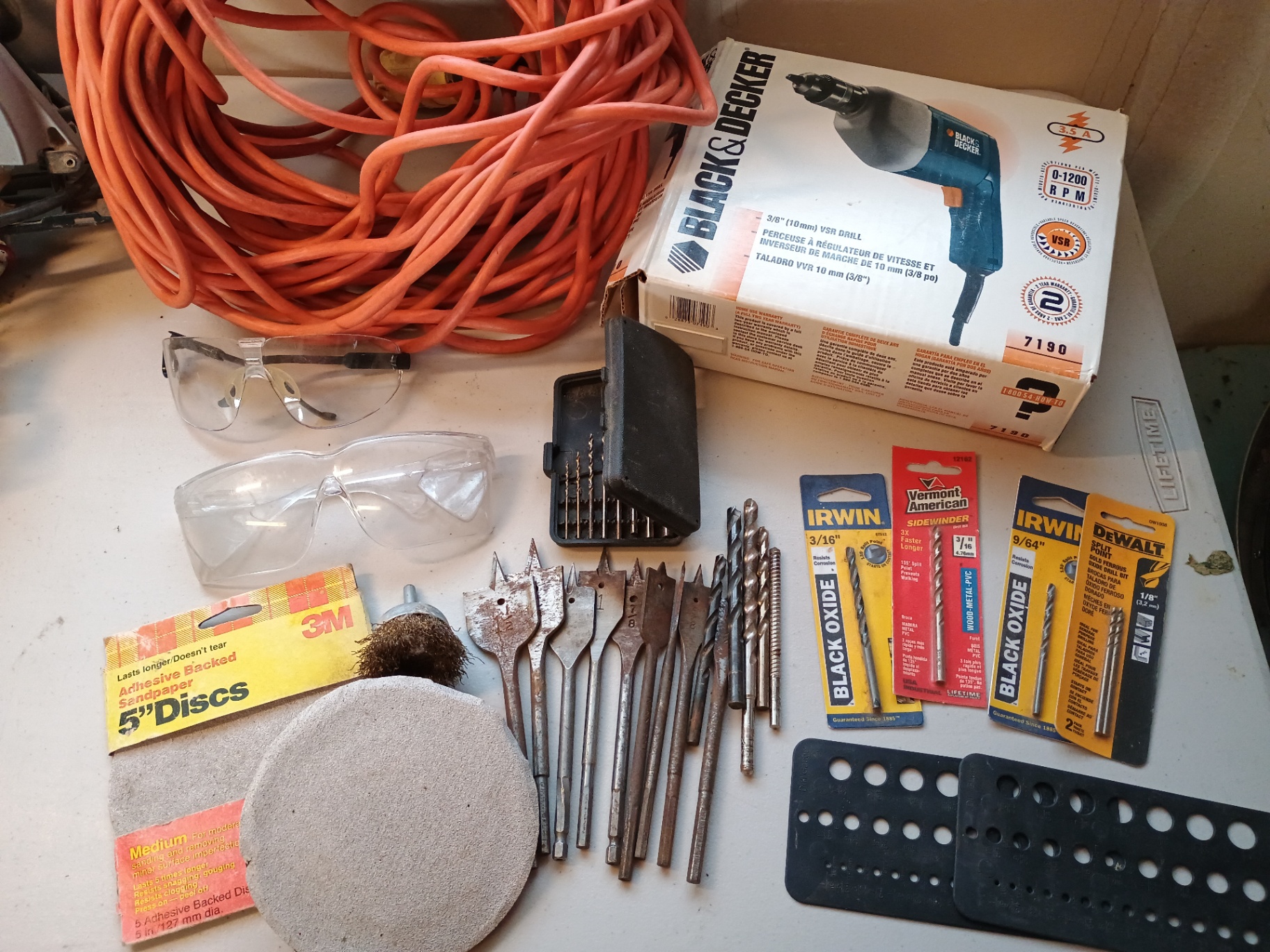Assorted drill bits, tools, and accessories - image 1 of 6