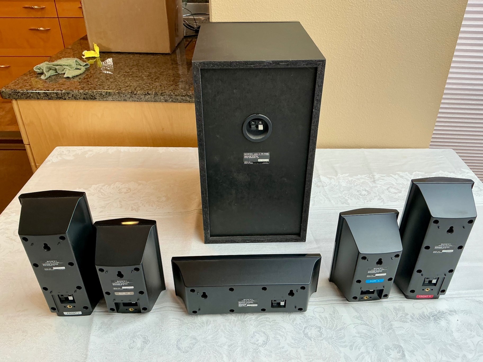 Sony 5.1 Surround sound speakers and more - image 4 of 8