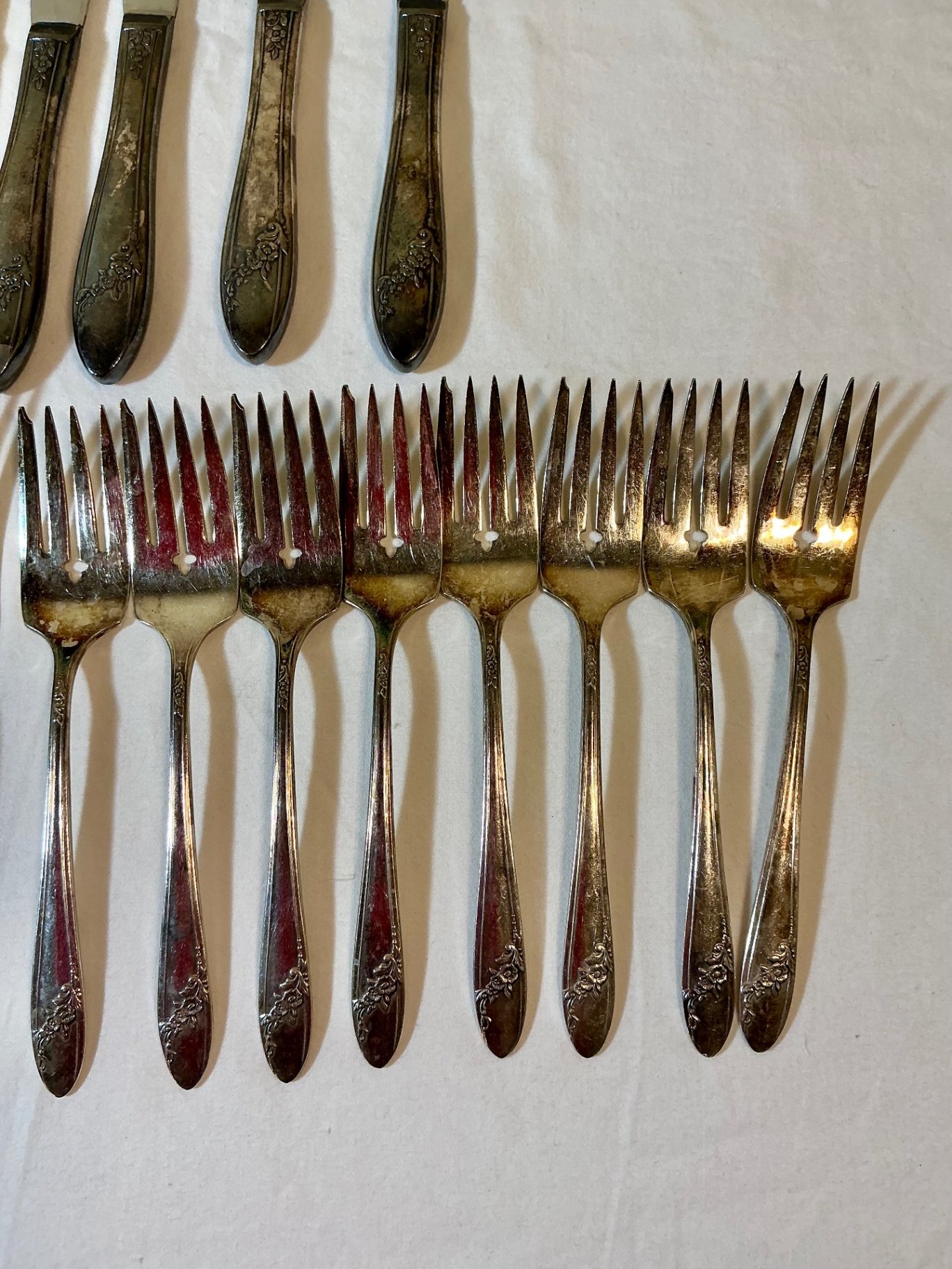  Silverplate Tea Service with Flatware and Serving Pieces - image 12 of 15