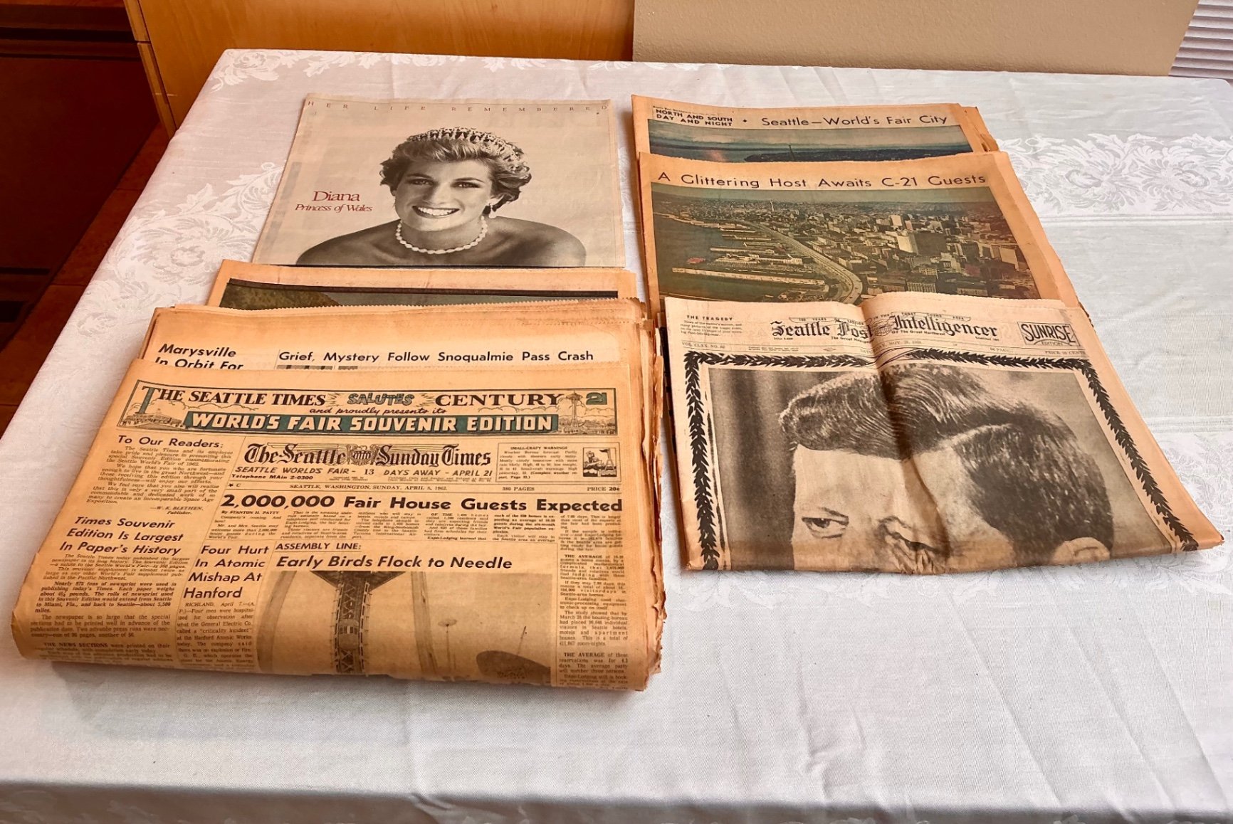 Seattle World's Fair Souvenir Newspapers - image 1 of 10