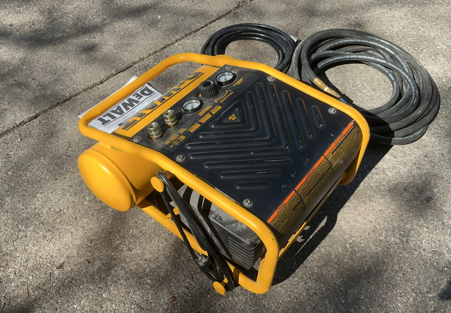 Dewalt Air Compressor - image 4 of 4