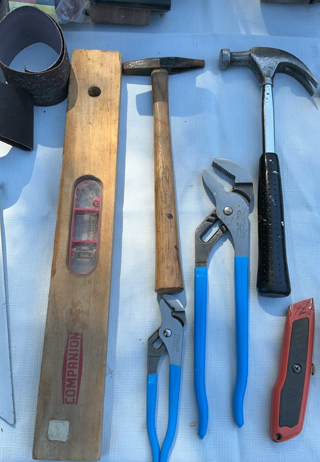 Belt Sanders And Hand tools - image 3 of 10
