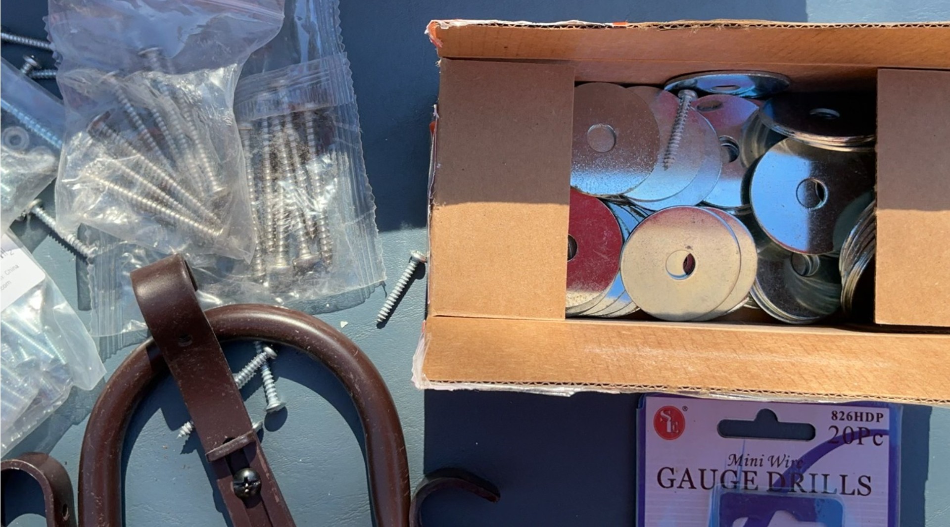 Random Drill Bits And Hardware - image 6 of 8