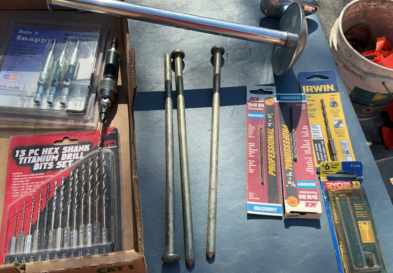 Random Drill Bits And Hardware - image 8 of 8