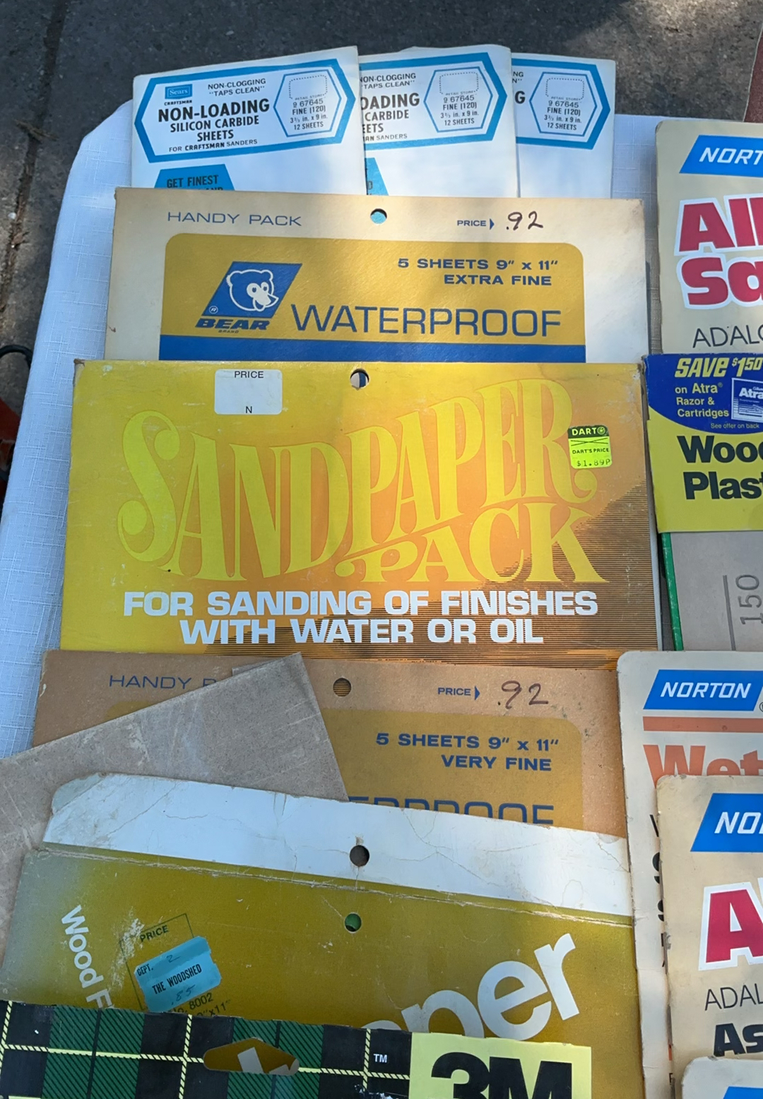 Sander, Sandpaper And More - image 7 of 10