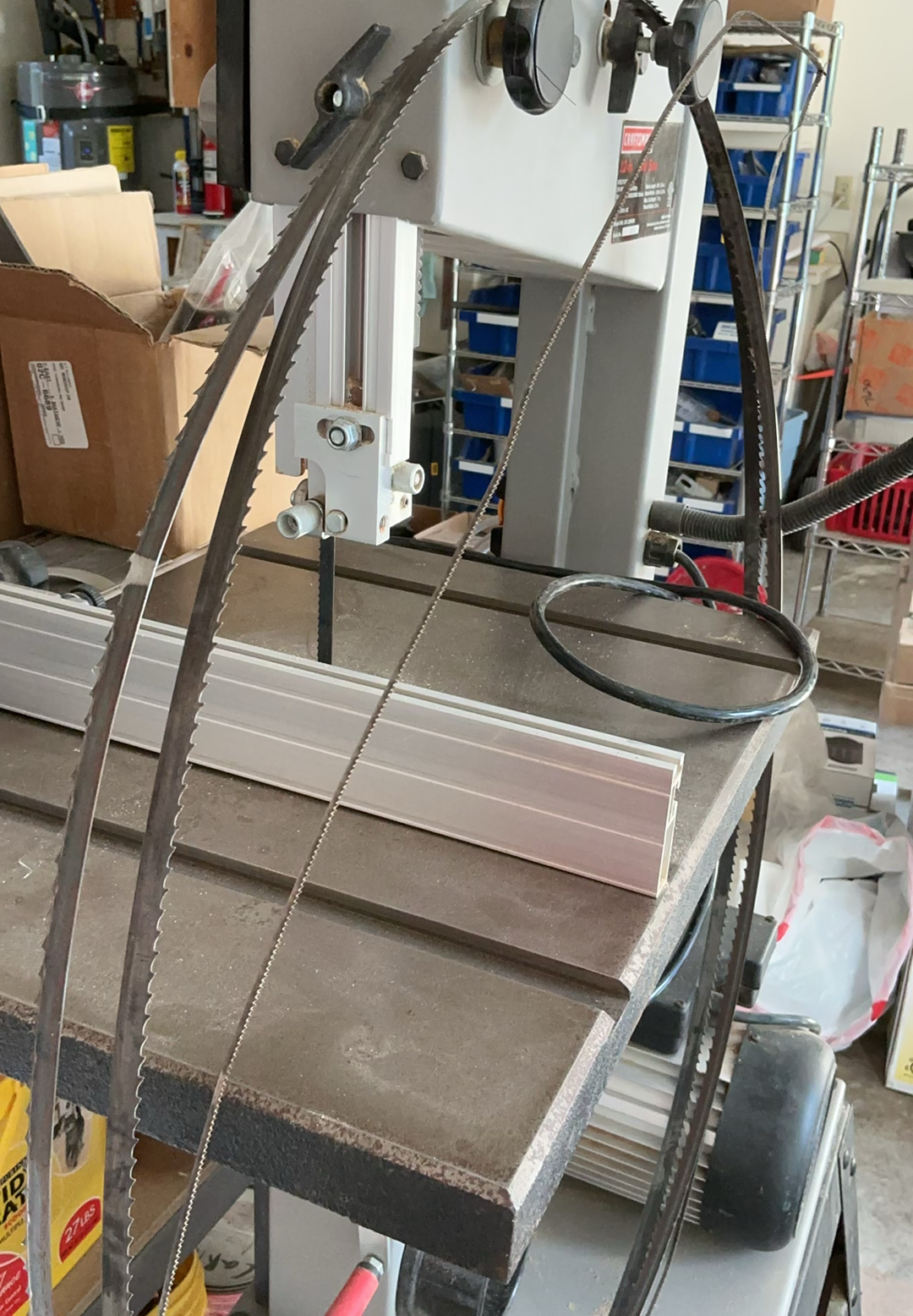 Craftsman 12” Band Saw - image 8 of 9