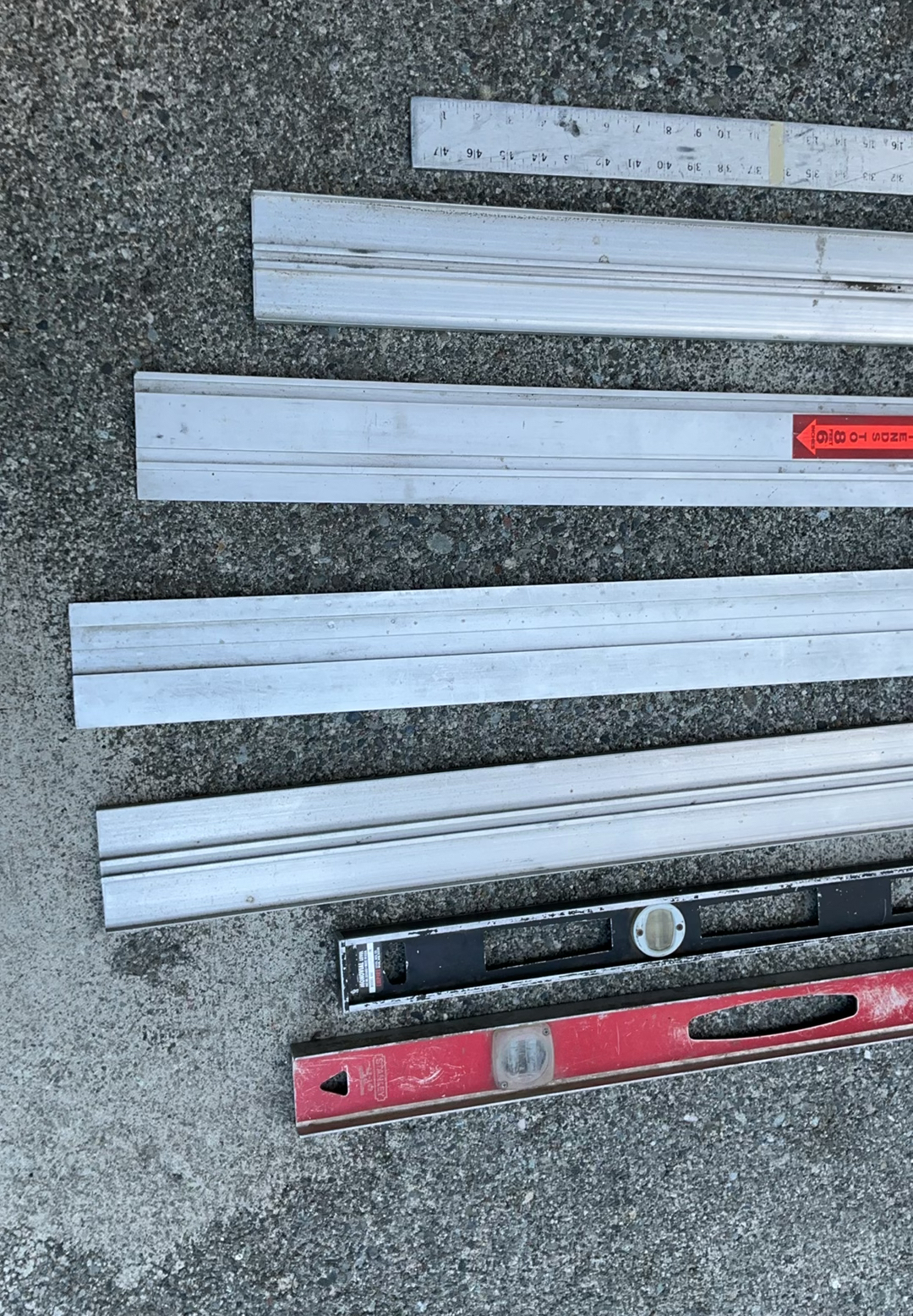 Cutting Guides, T Square, Sledge Hammer - image 2 of 6