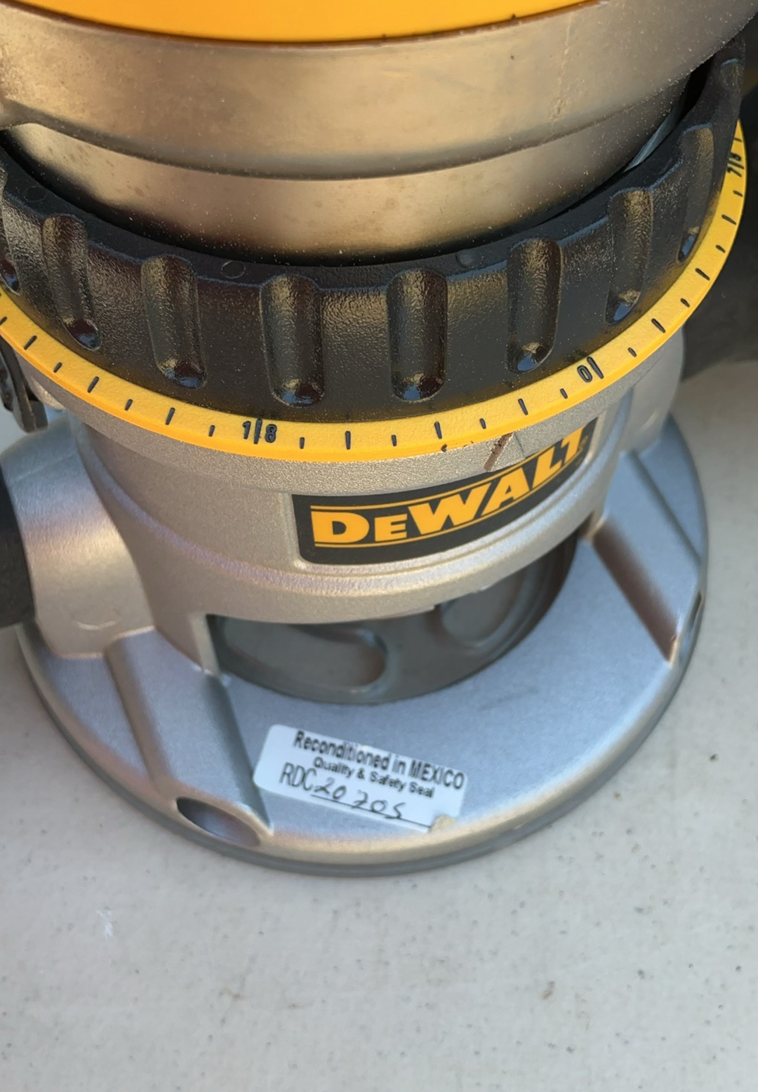 DeWalt DW618 Router with Bases and Craftsman Router Template Set - image 2 of 9