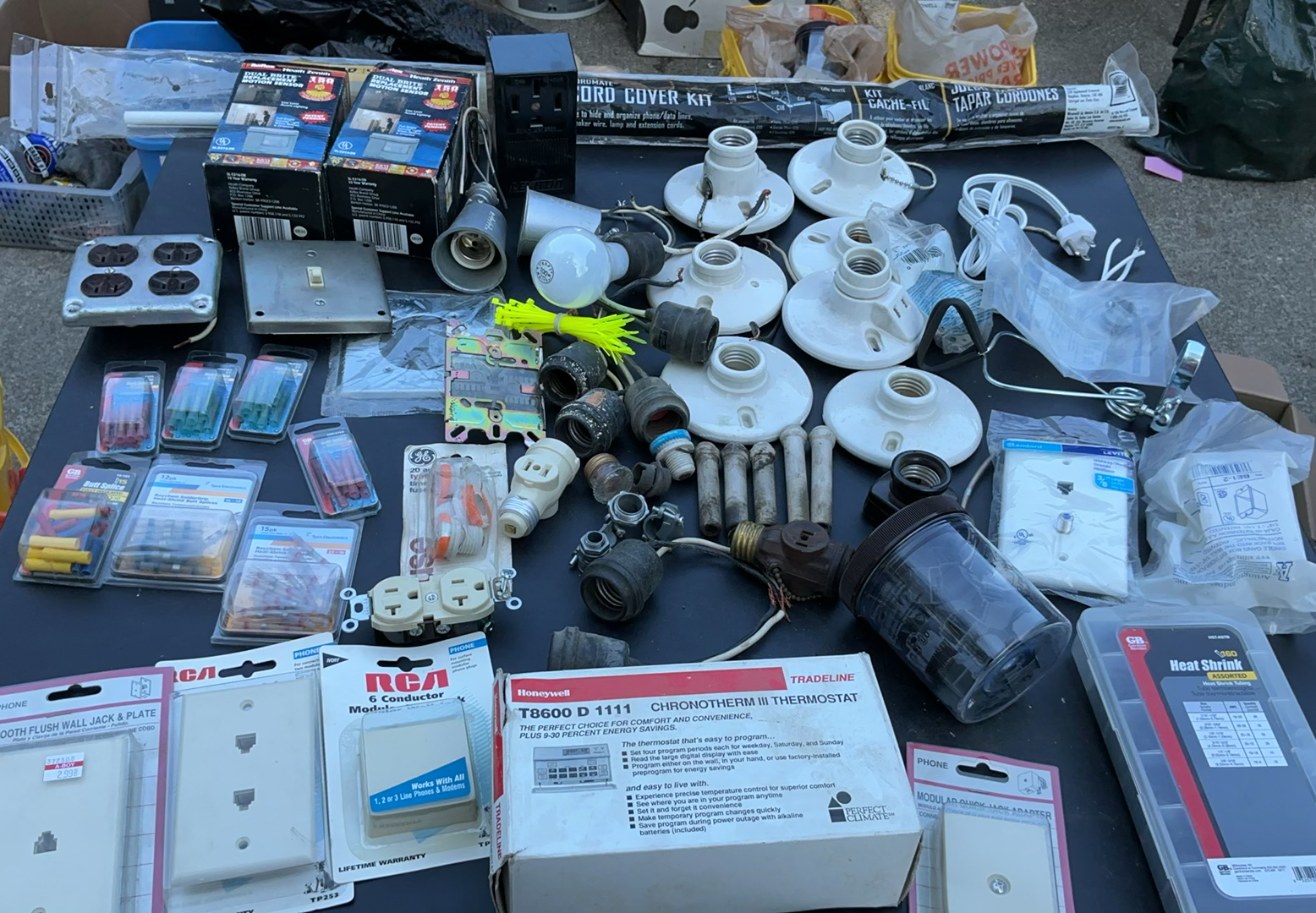 Big Lot Of Electrical Repair Supplies - image 1 of 8