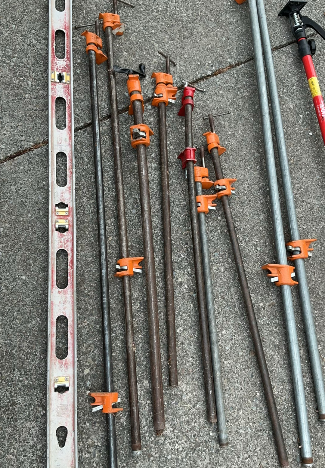 Large Clamps, Level - image 2 of 5