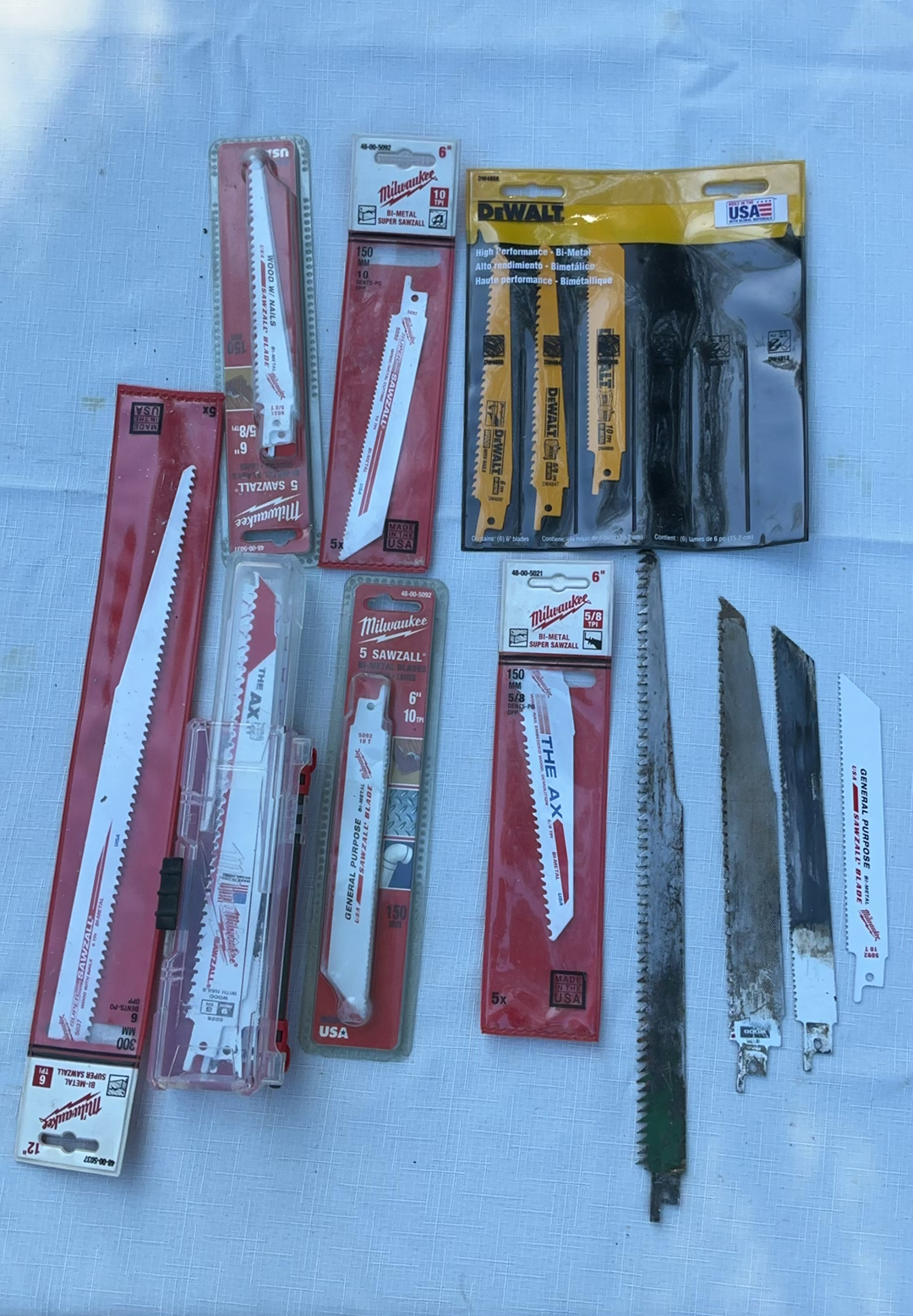 Ryobi Cordless Sawzall, Flashlight  And Blades - image 4 of 7