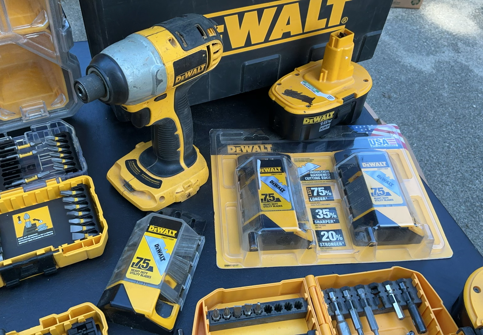 Dewalt Extravaganza! - image 4 of 7