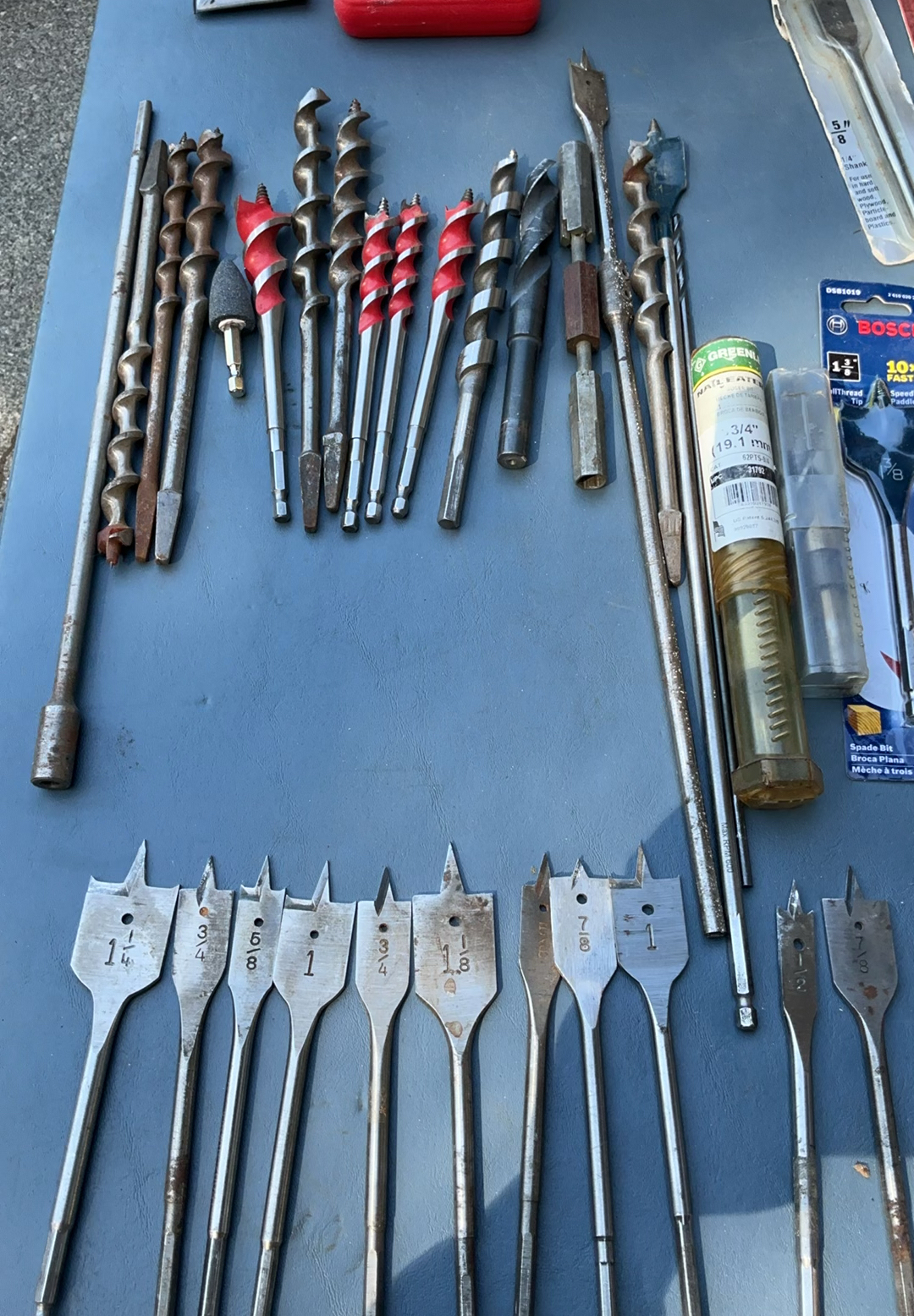 Drill And Router Bits - image 2 of 6