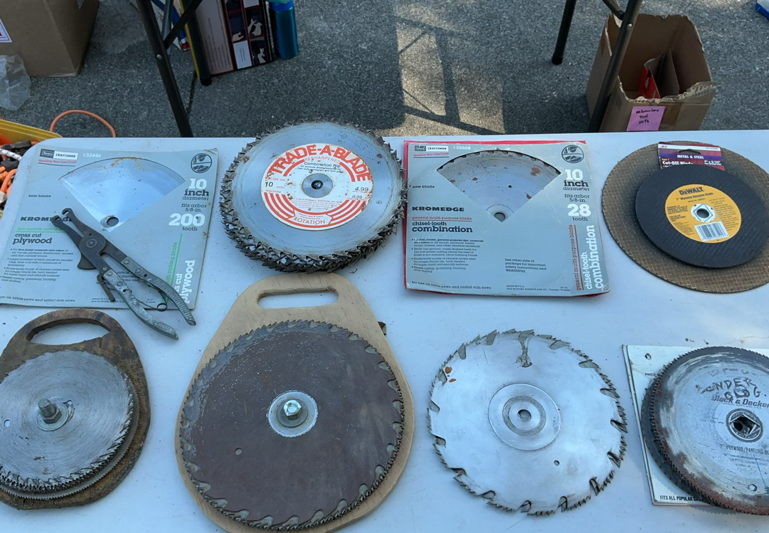 Assortment Of Round Saw Blades - image 1 of 11