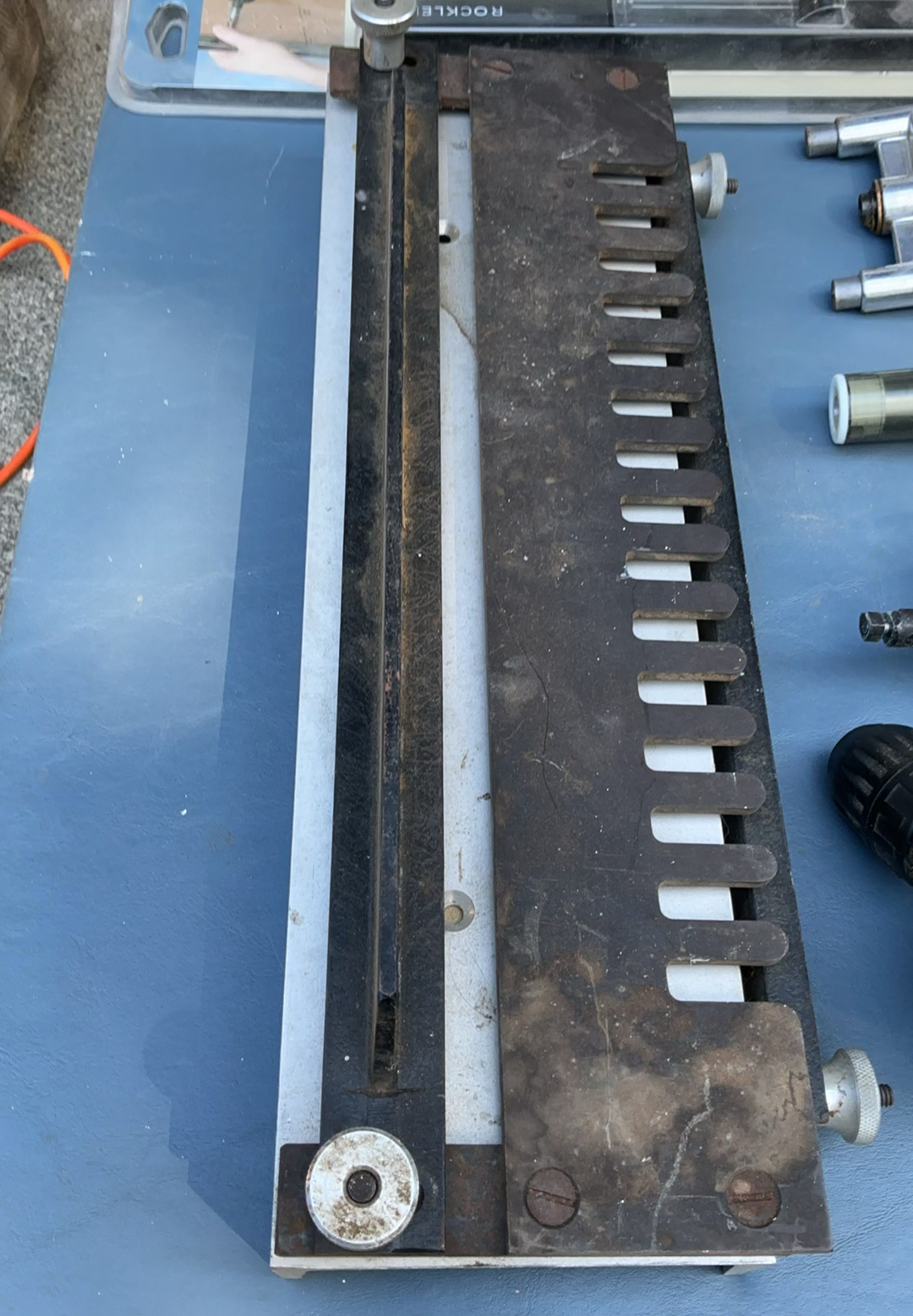 Rotozip Spiral Saw And More - image 5 of 8