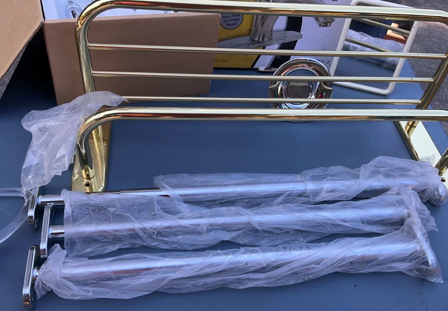 Bathroom Faucets, Towel Racks - image 5 of 6