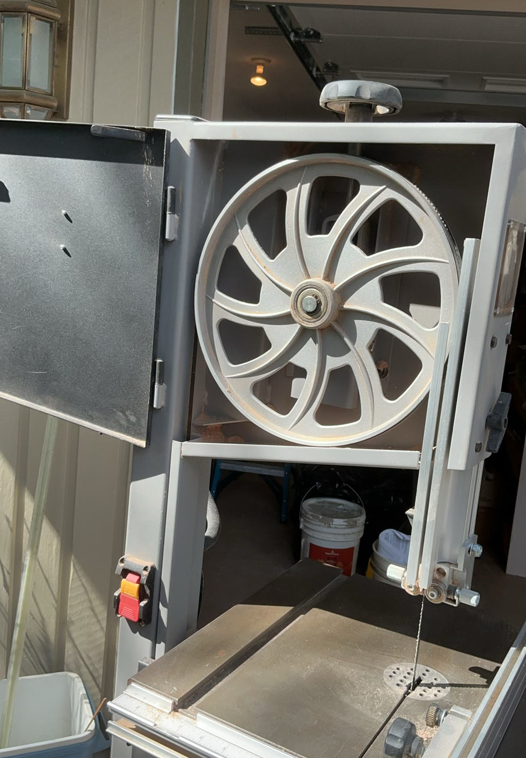 Craftsman 12” Band Saw - image 5 of 9