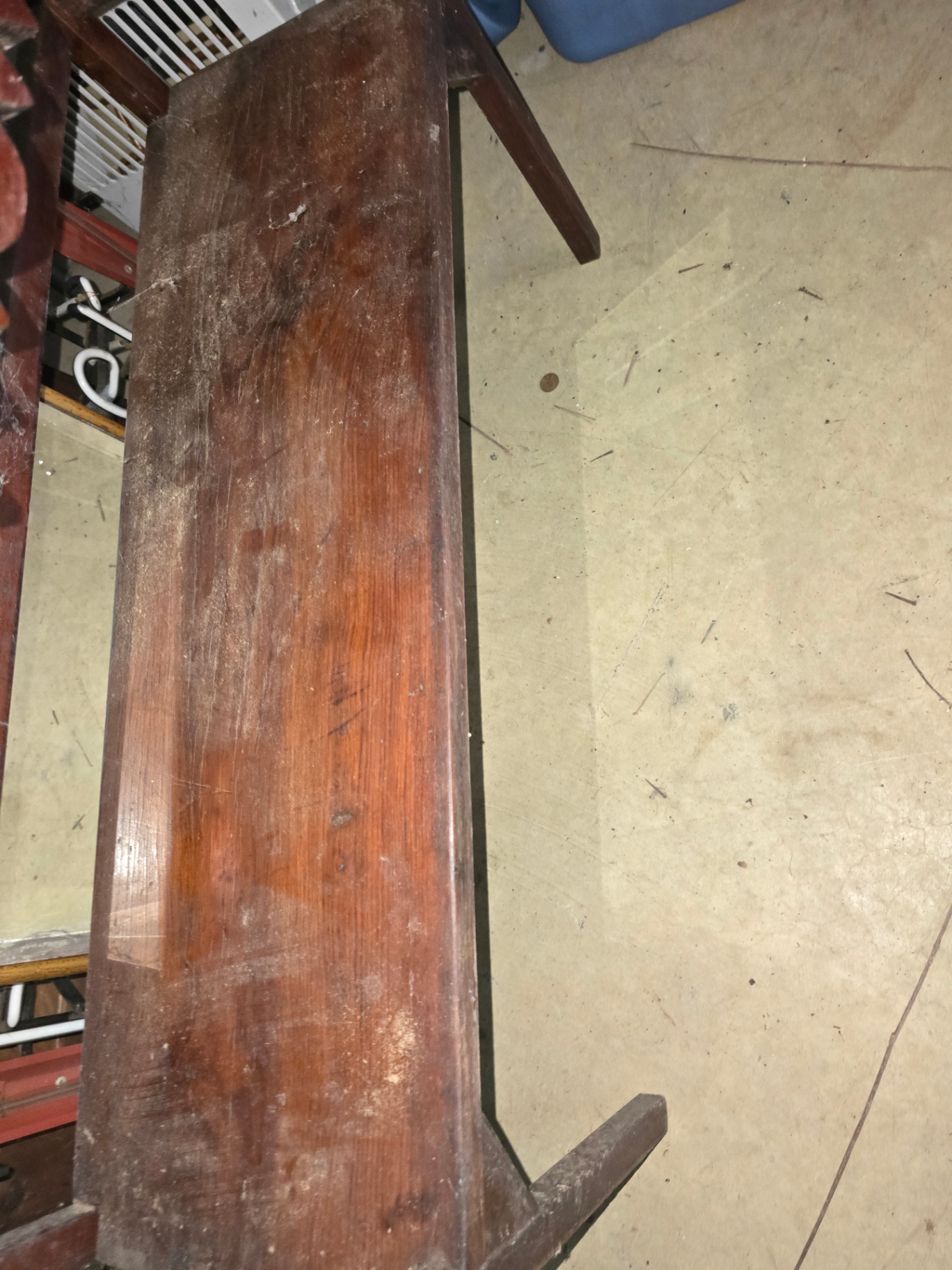 Two-tier wooden shelf with zigzag edge - image 8 of 11