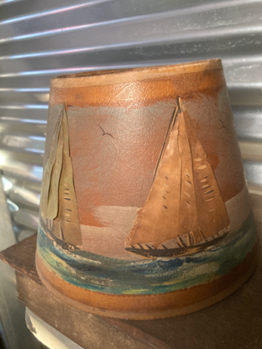 Assorted lamp shades and ceramic lamp base - image 4 of 7