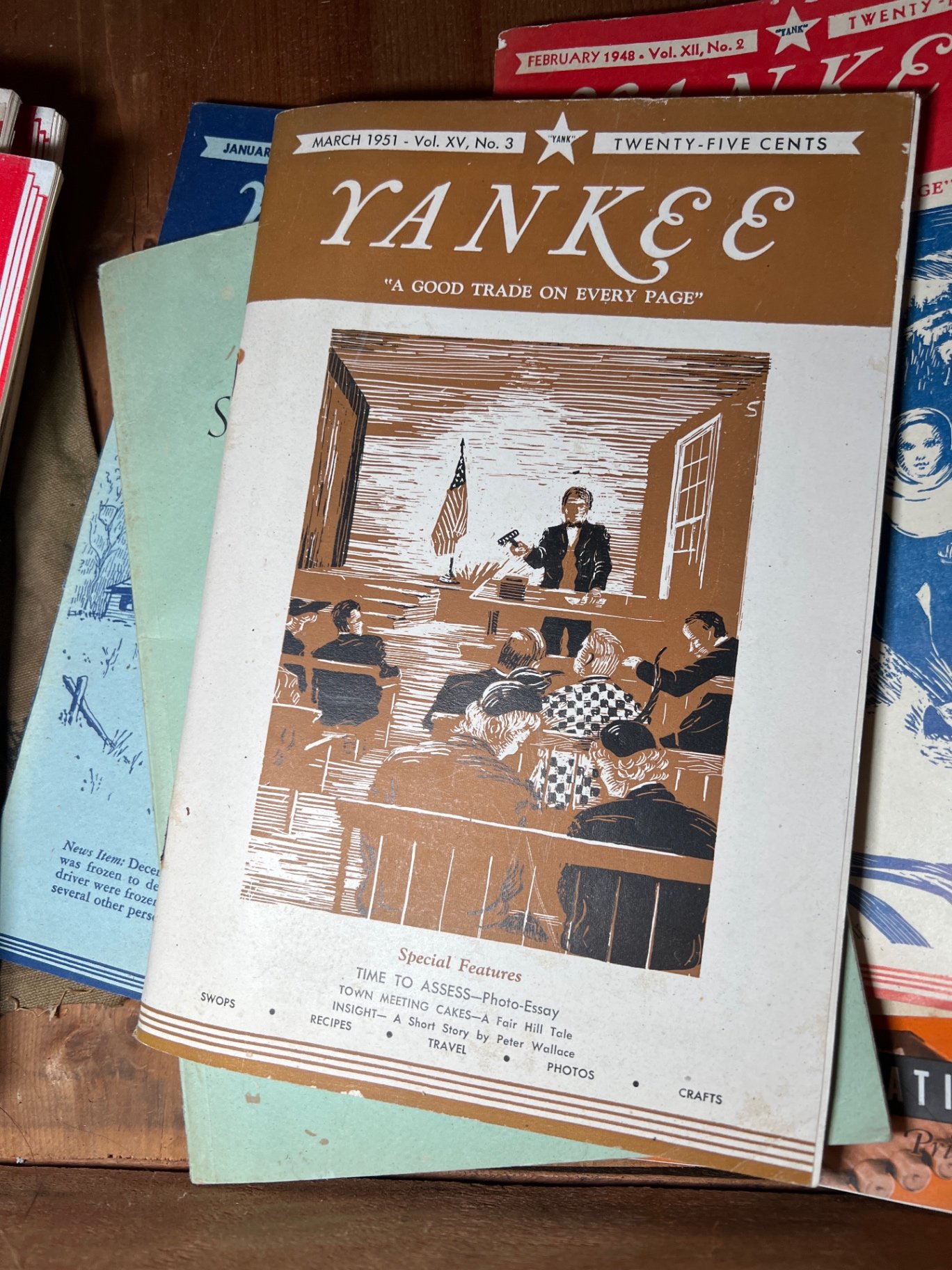 Collection of vintage Yankee magazines and related paper publications - image 7 of 8