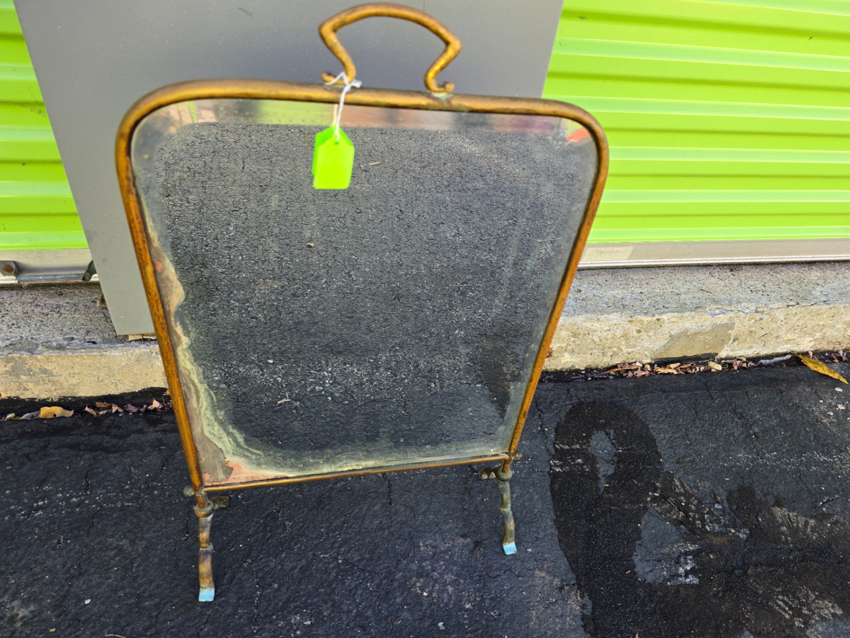 Vintage brass-framed mirror on a stand - image 2 of 9