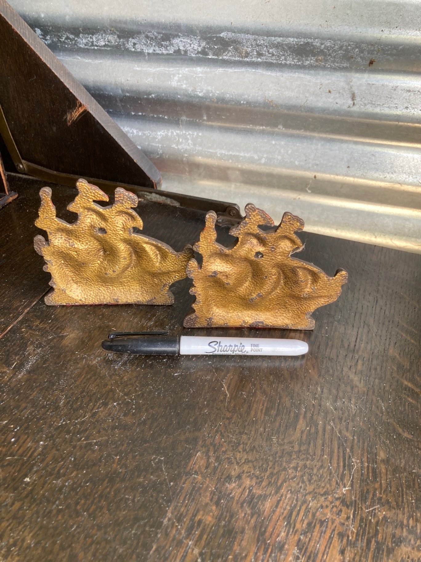 Assorted Vintage Brass and Iron Metalware - image 15 of 19