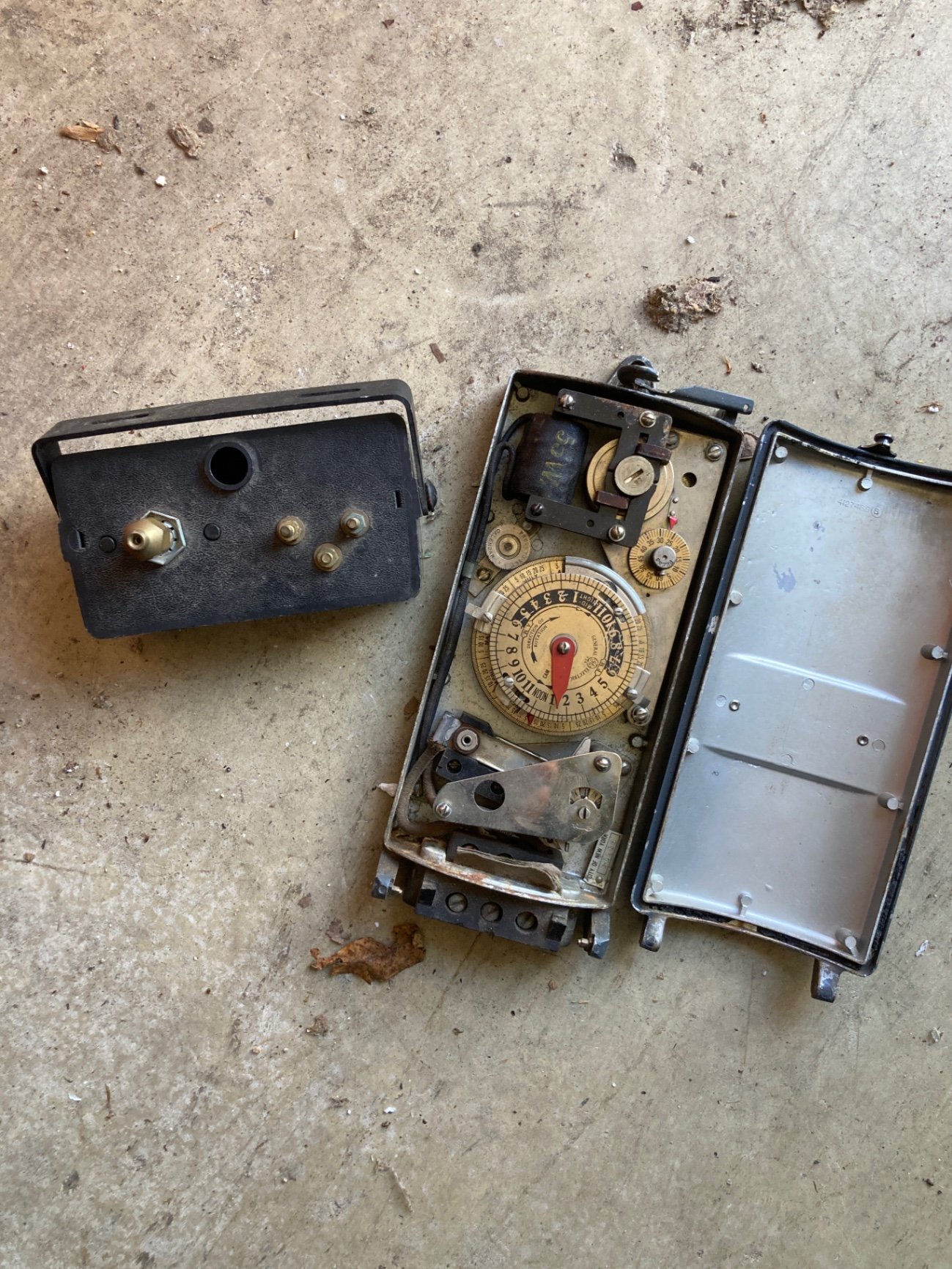 Collection of vintage gauges, barometer and decorative hardware - image 10 of 11