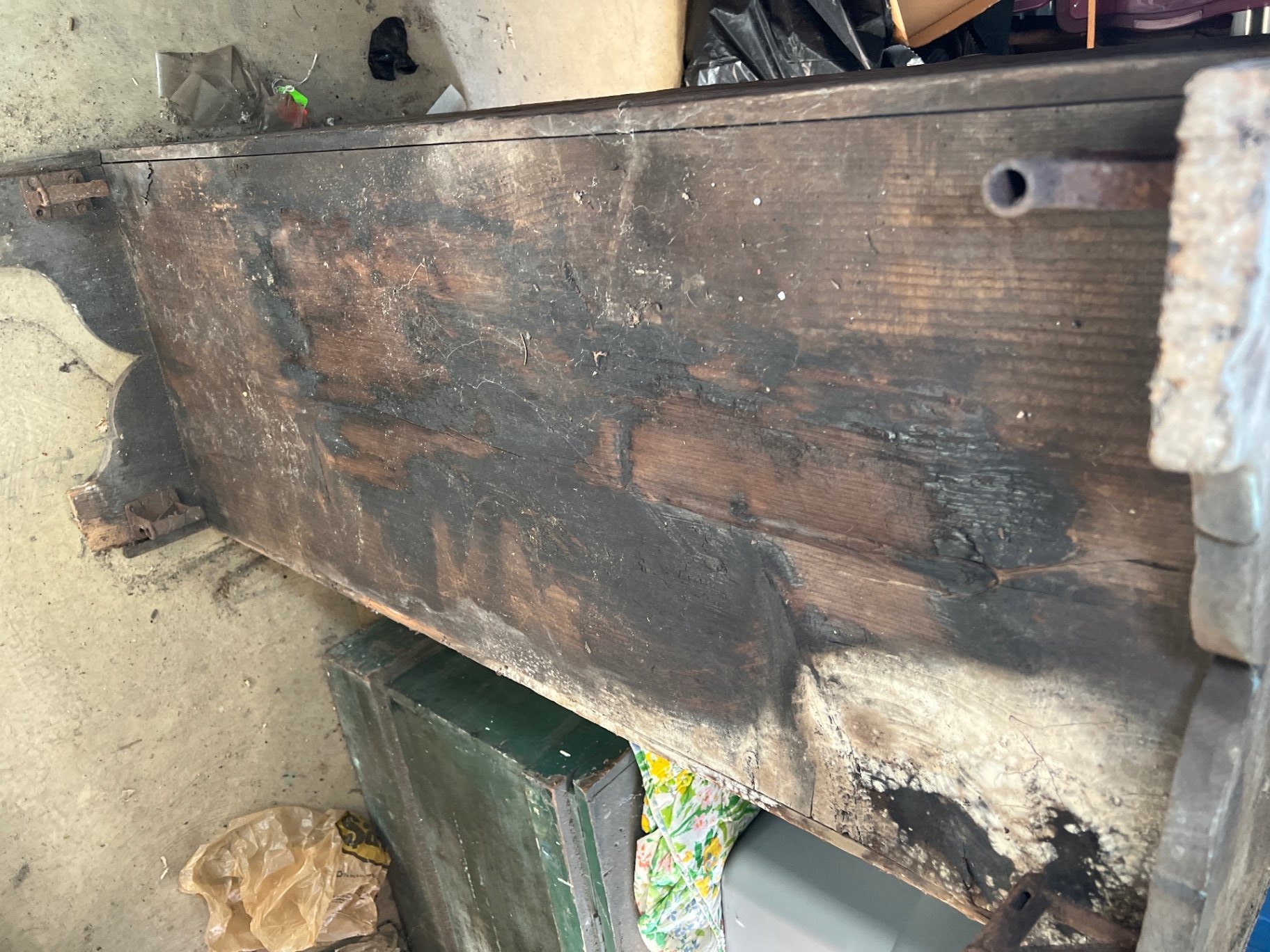 Wooden trunk with rusted metal legs and detached top - image 5 of 8