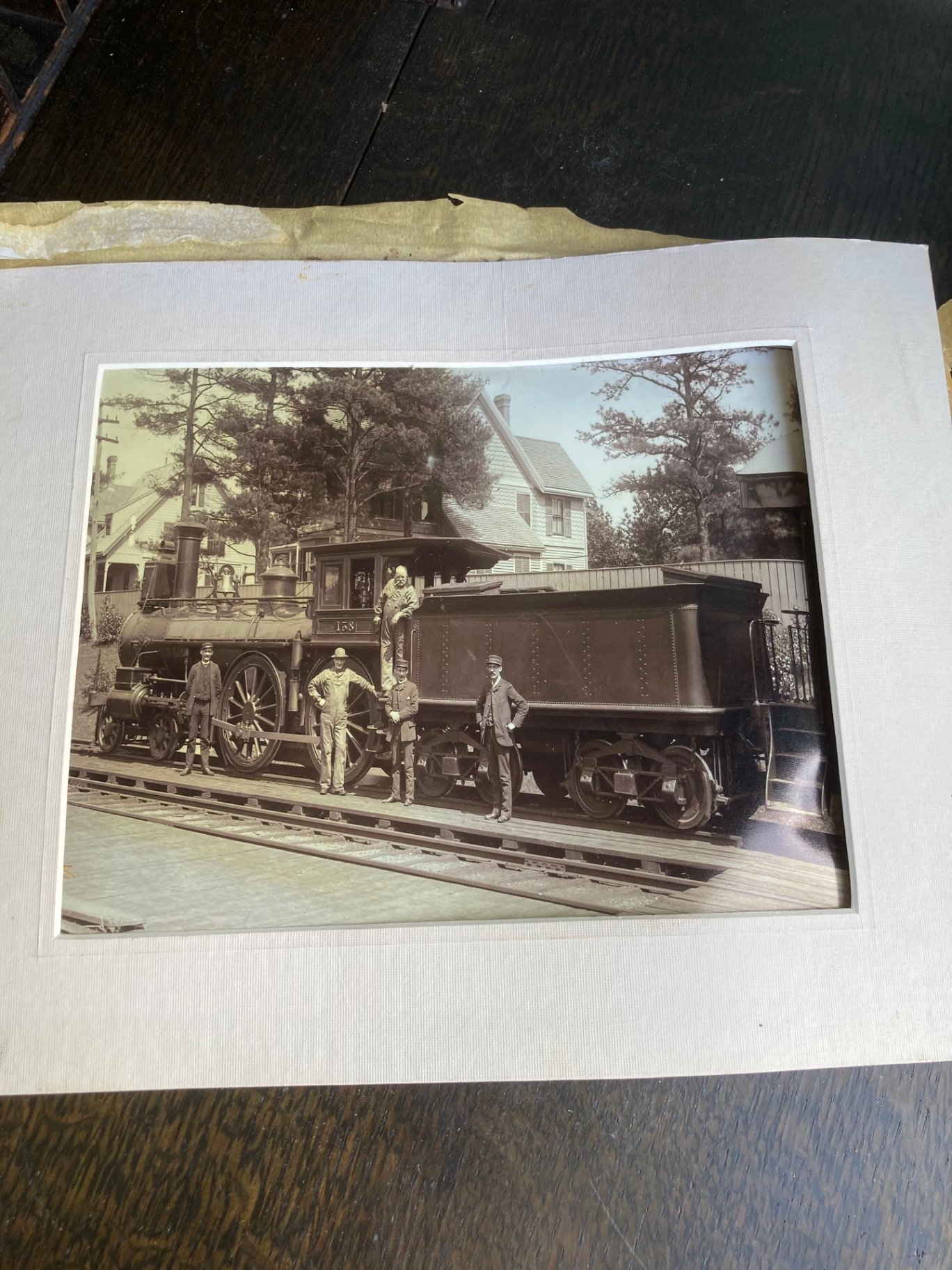 Assorted vintage photographs and art prints - image 10 of 19