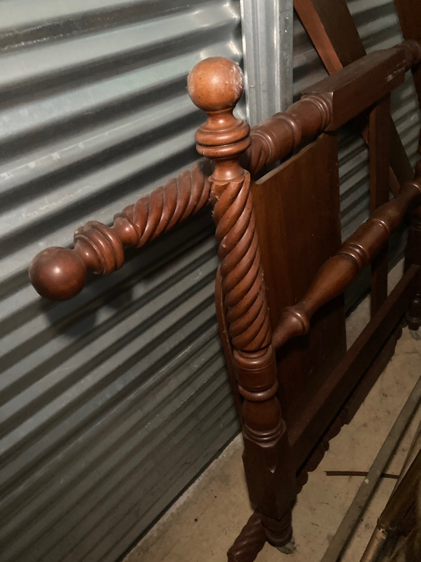 Antique mahogany bed frame with twisted posts - image 9 of 9