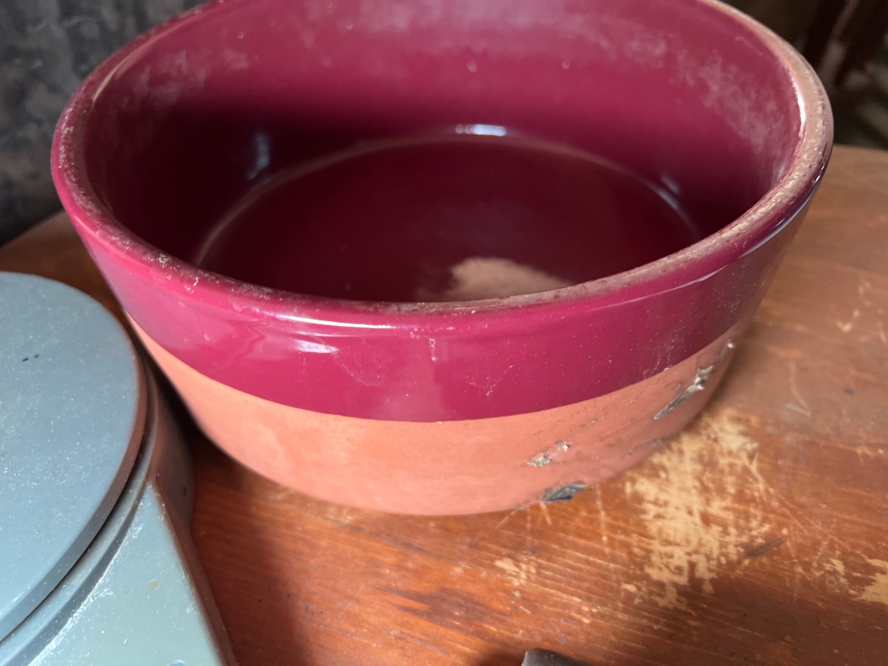Assorted vintage kitchenware and metal tools - image 10 of 10