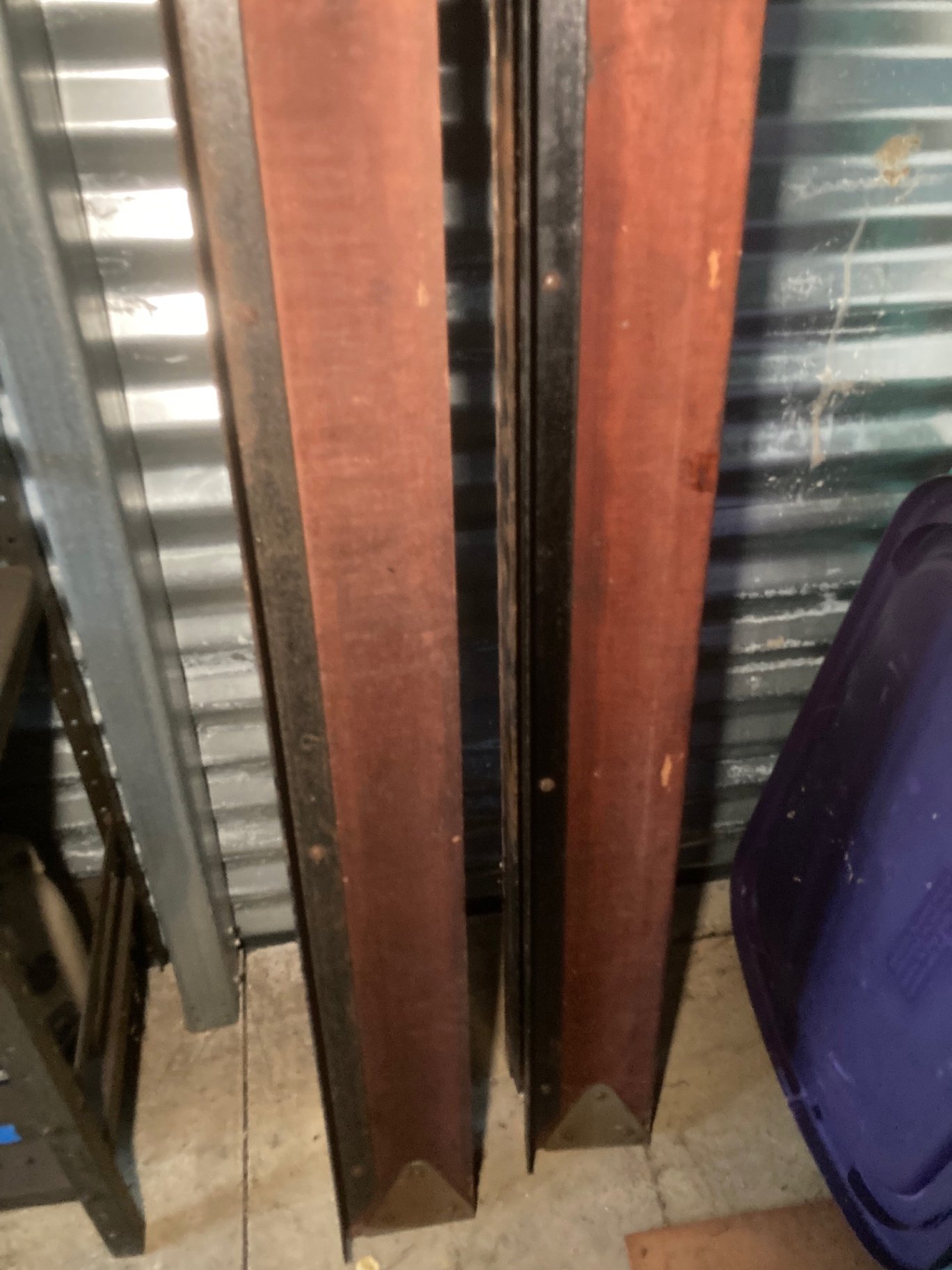 Set of twin, Antique wooden bed frames with turned posts and rails - image 4 of 9
