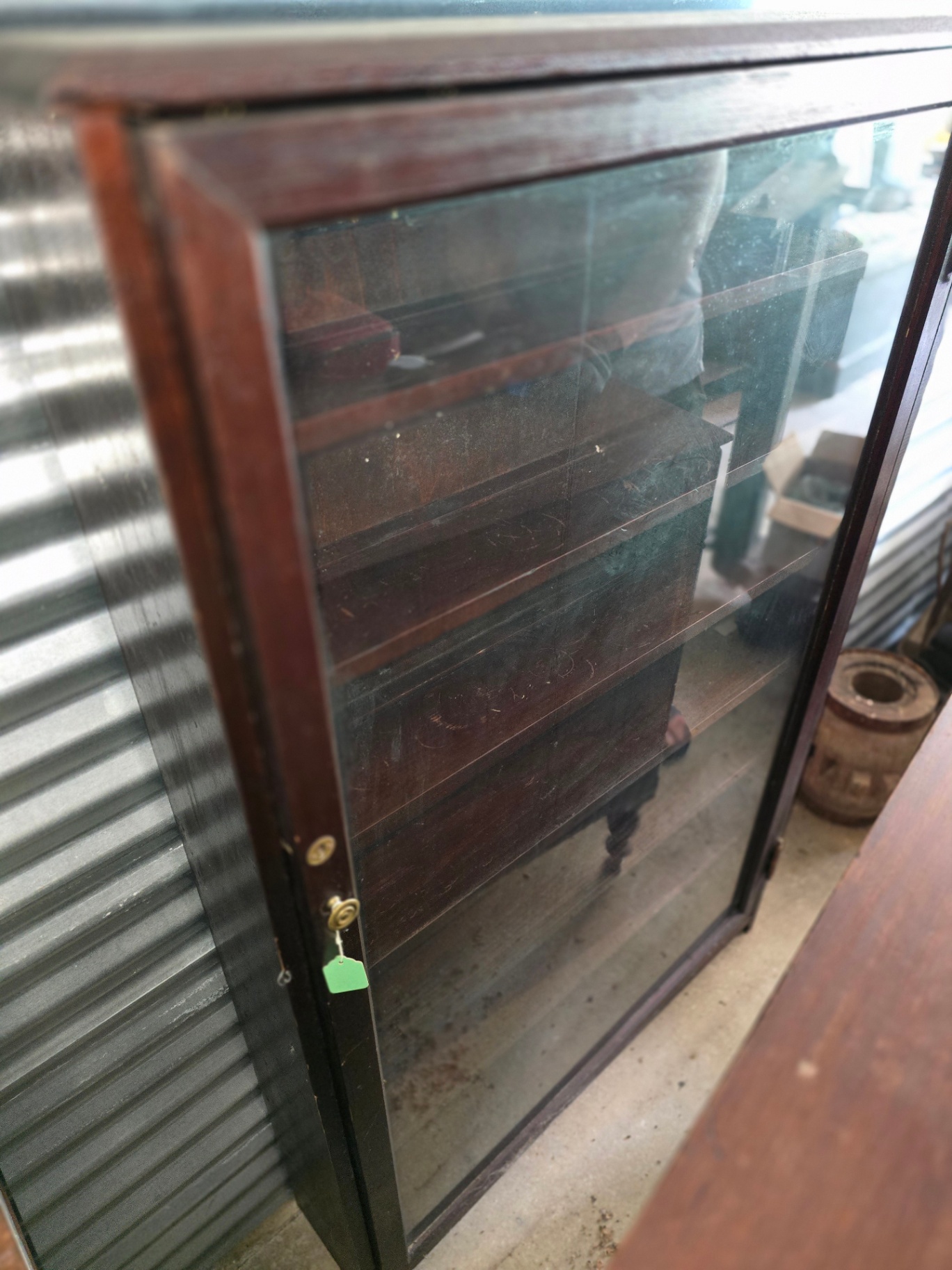 Wooden glass-front display cabinet with shelves - image 12 of 28