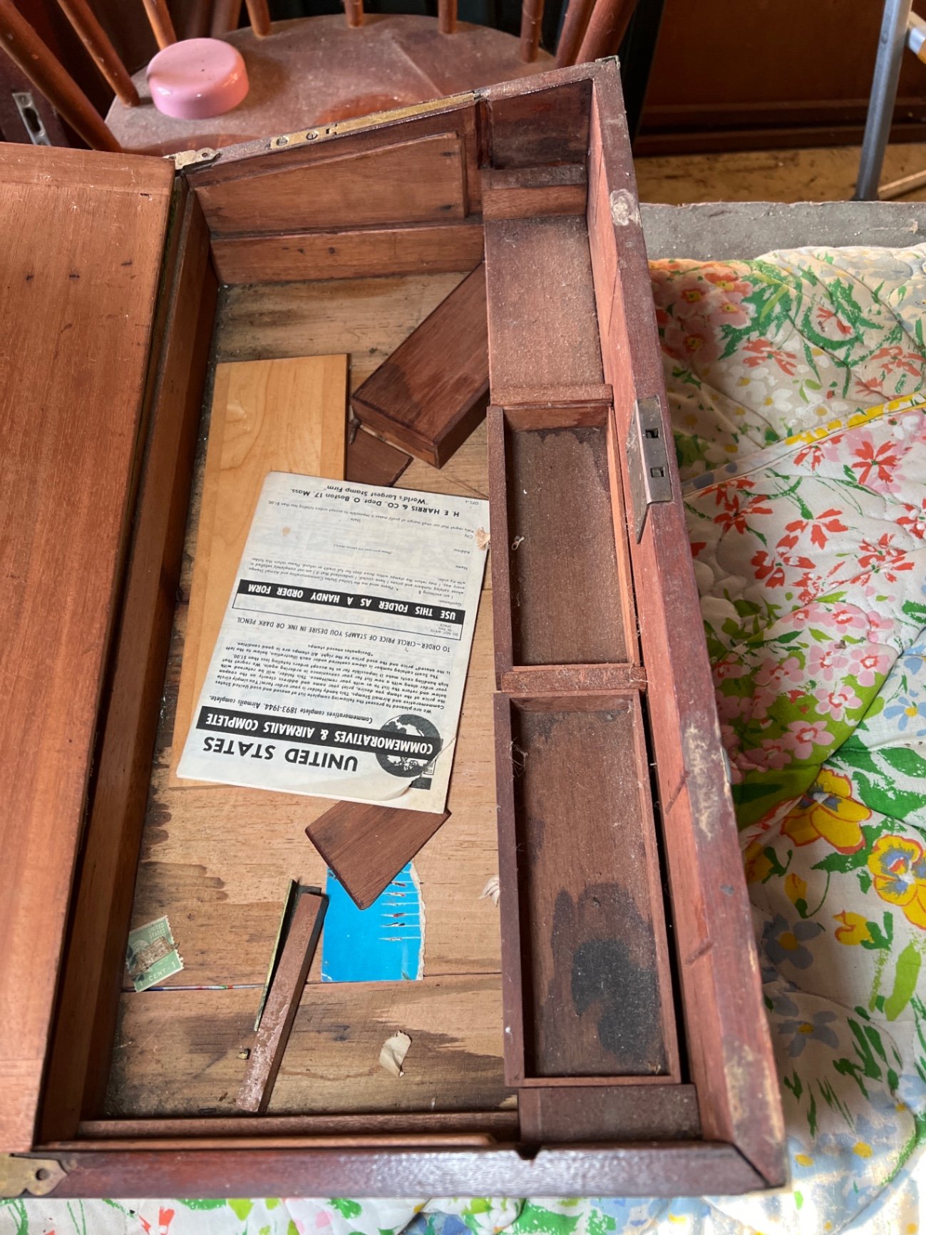 Vintage wooden storage box with compartments - image 4 of 7
